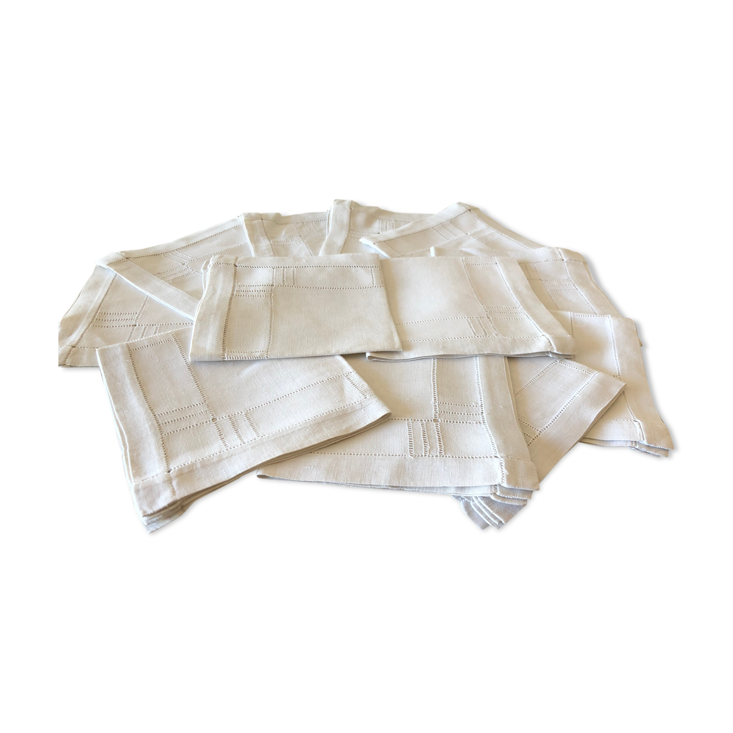 Series of 12 linen napkins updated venise