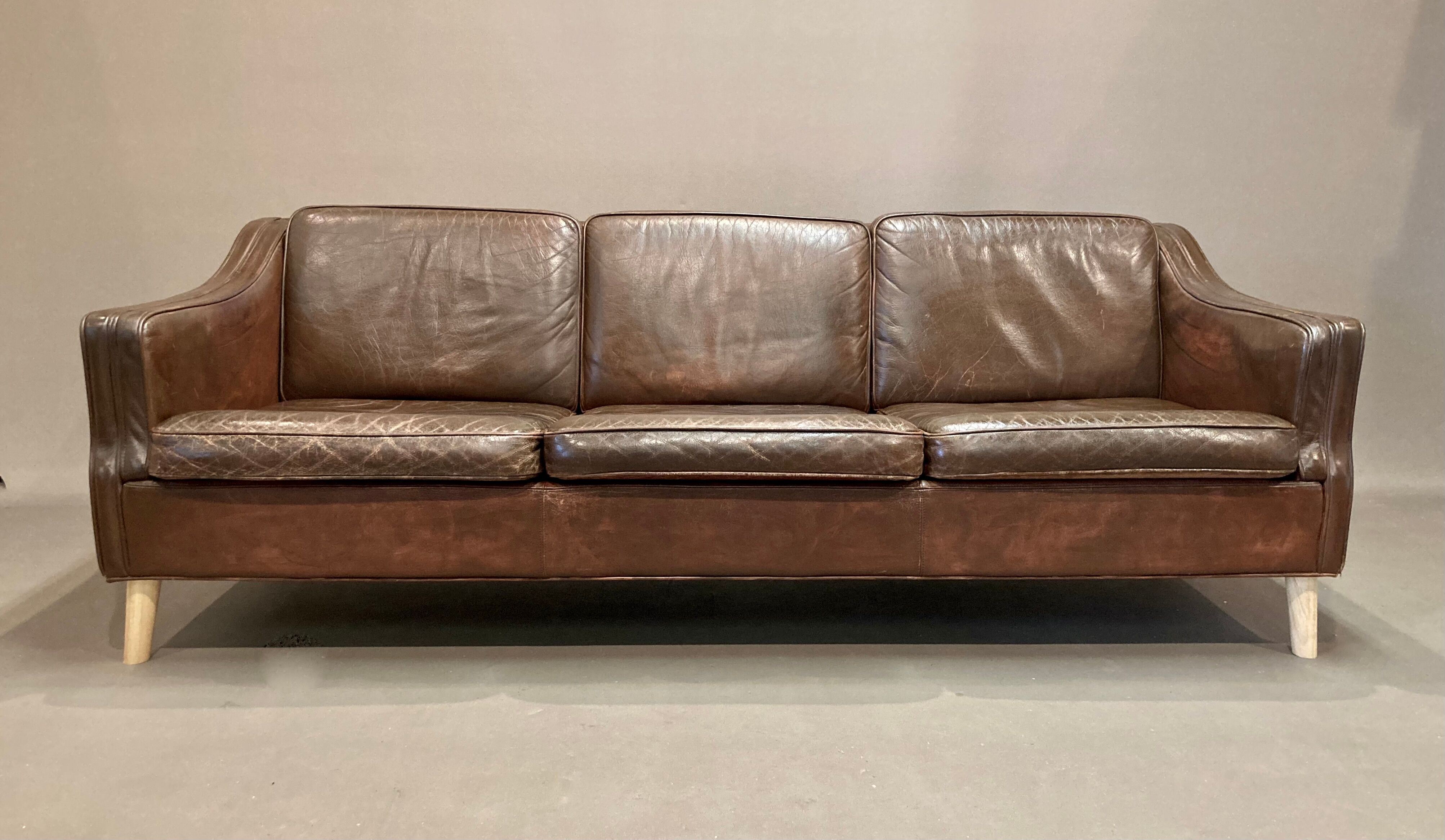 3-seater leather sofa Scandinavian design 1950