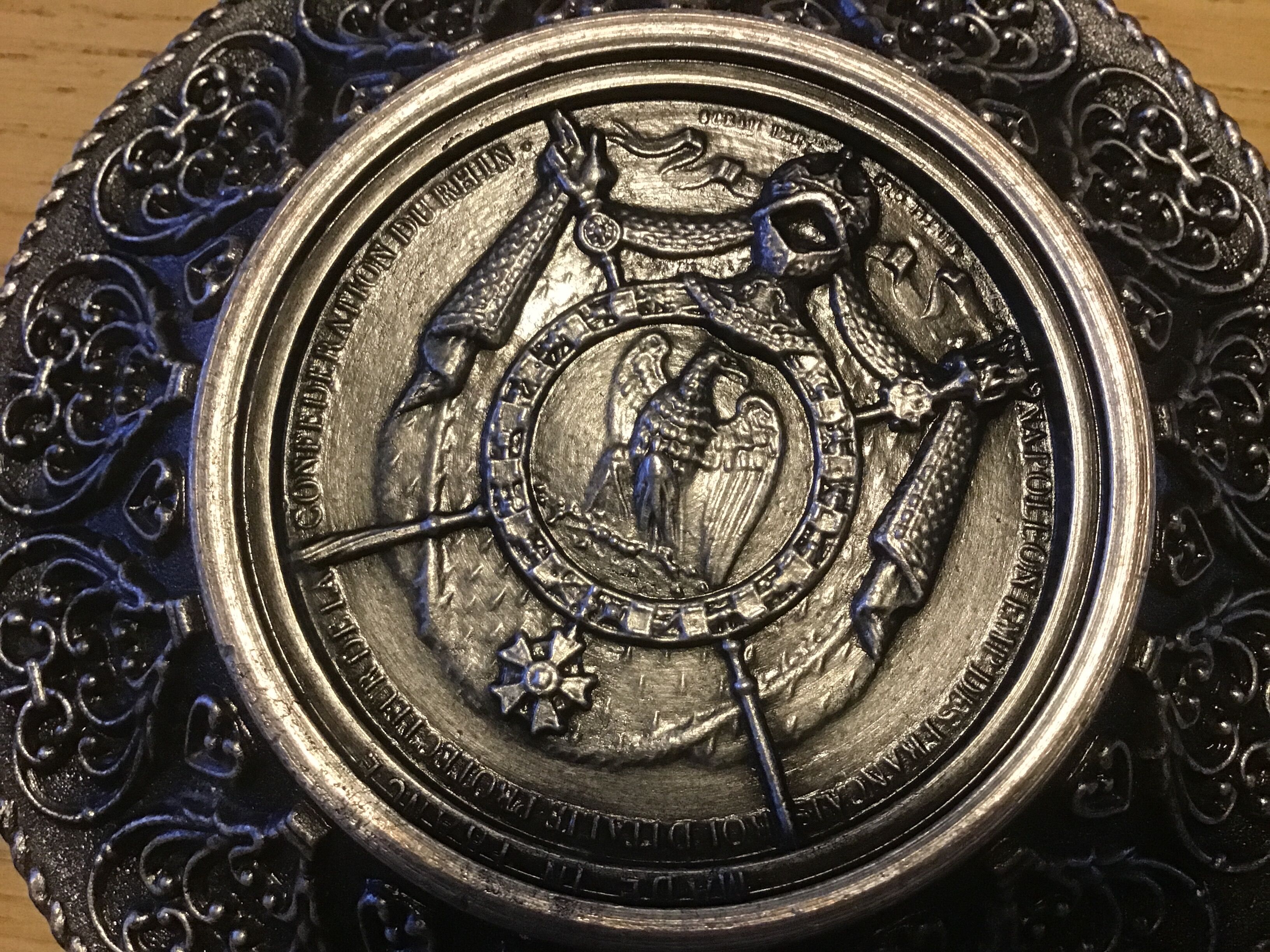 Empty Napoleon Bonaparte empty-pocket