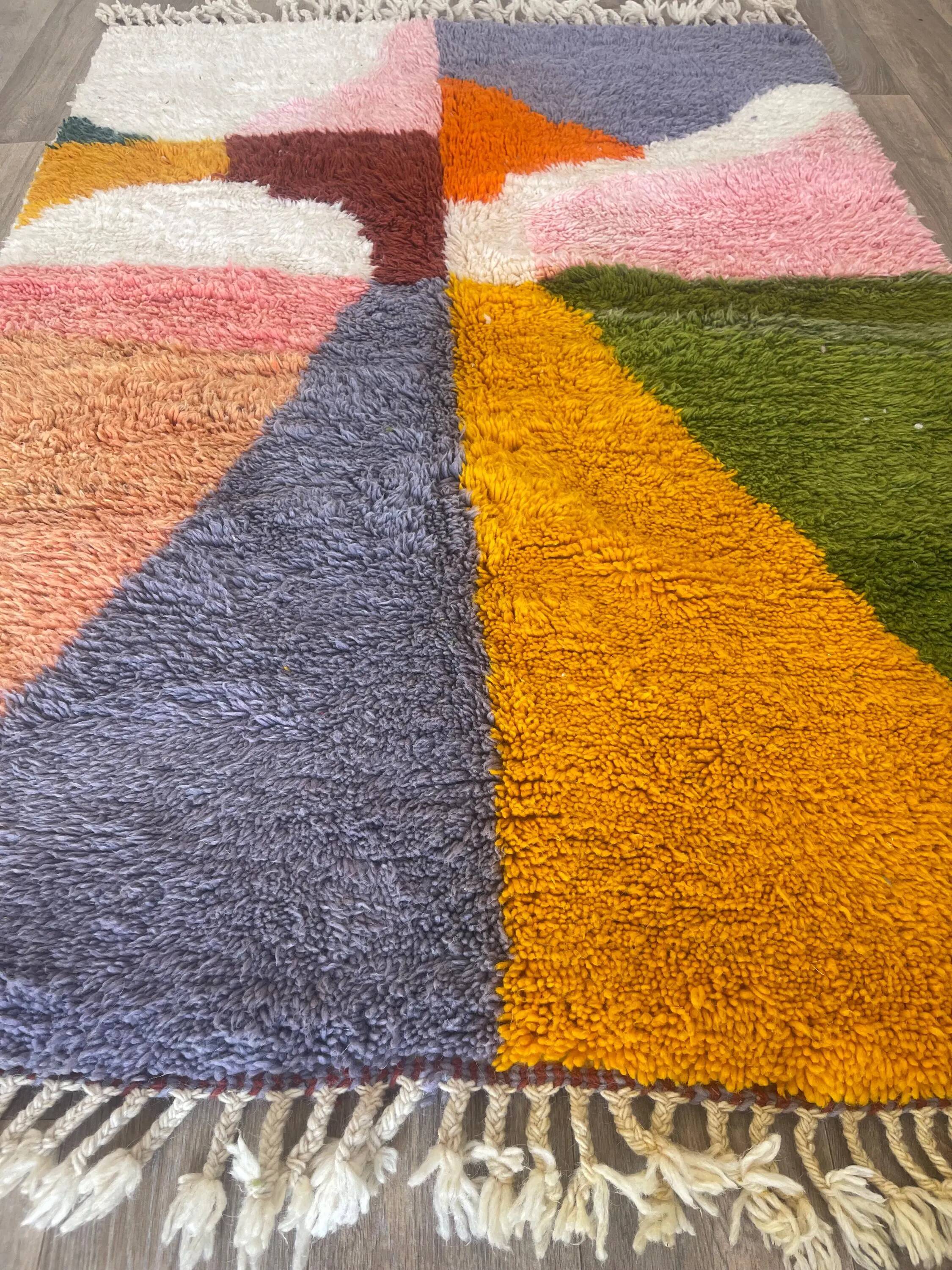 Moroccan rug made of natural wool, handmade, 3x2 m.