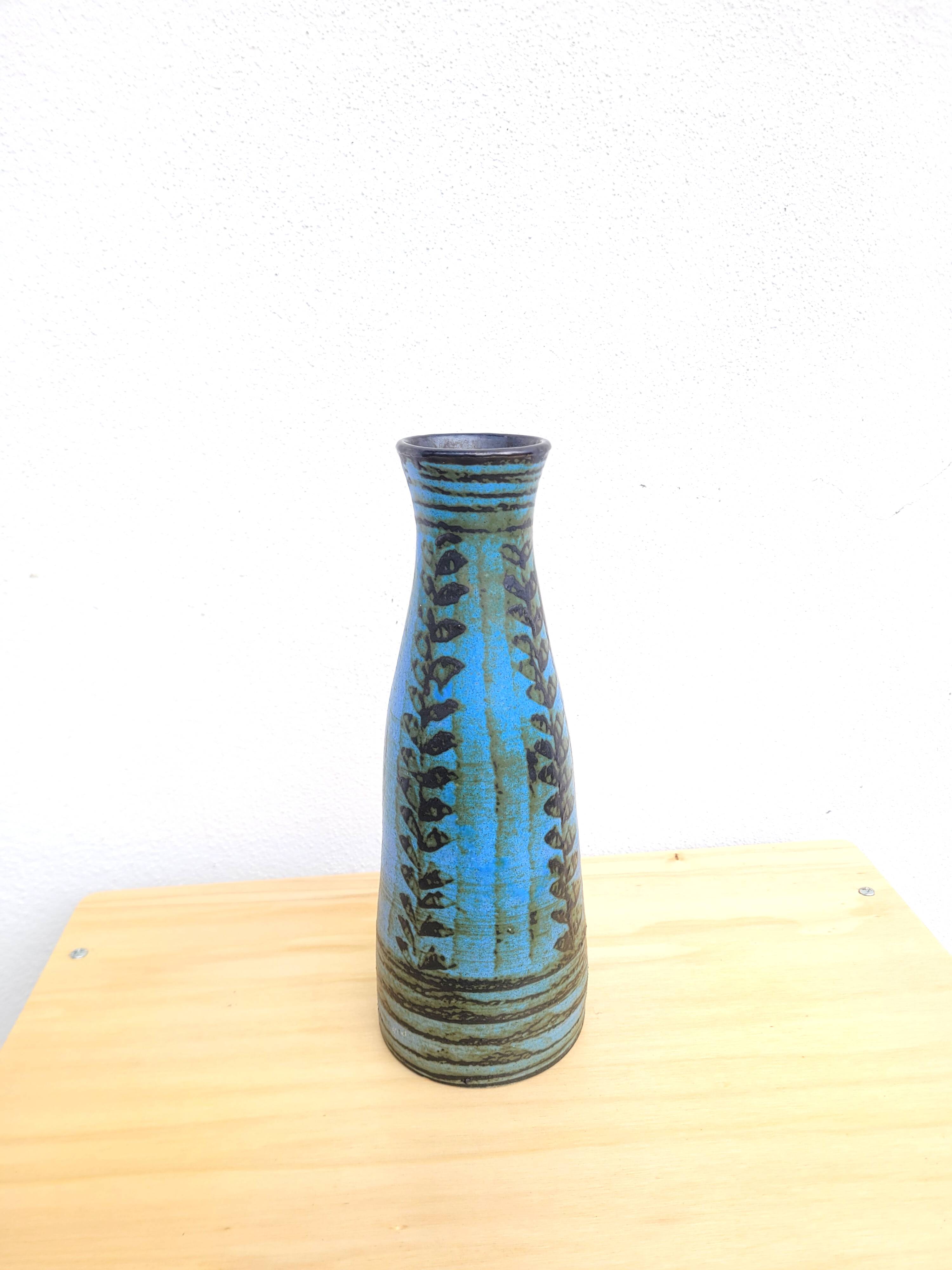 Blue vase by Danuta le Hénaff