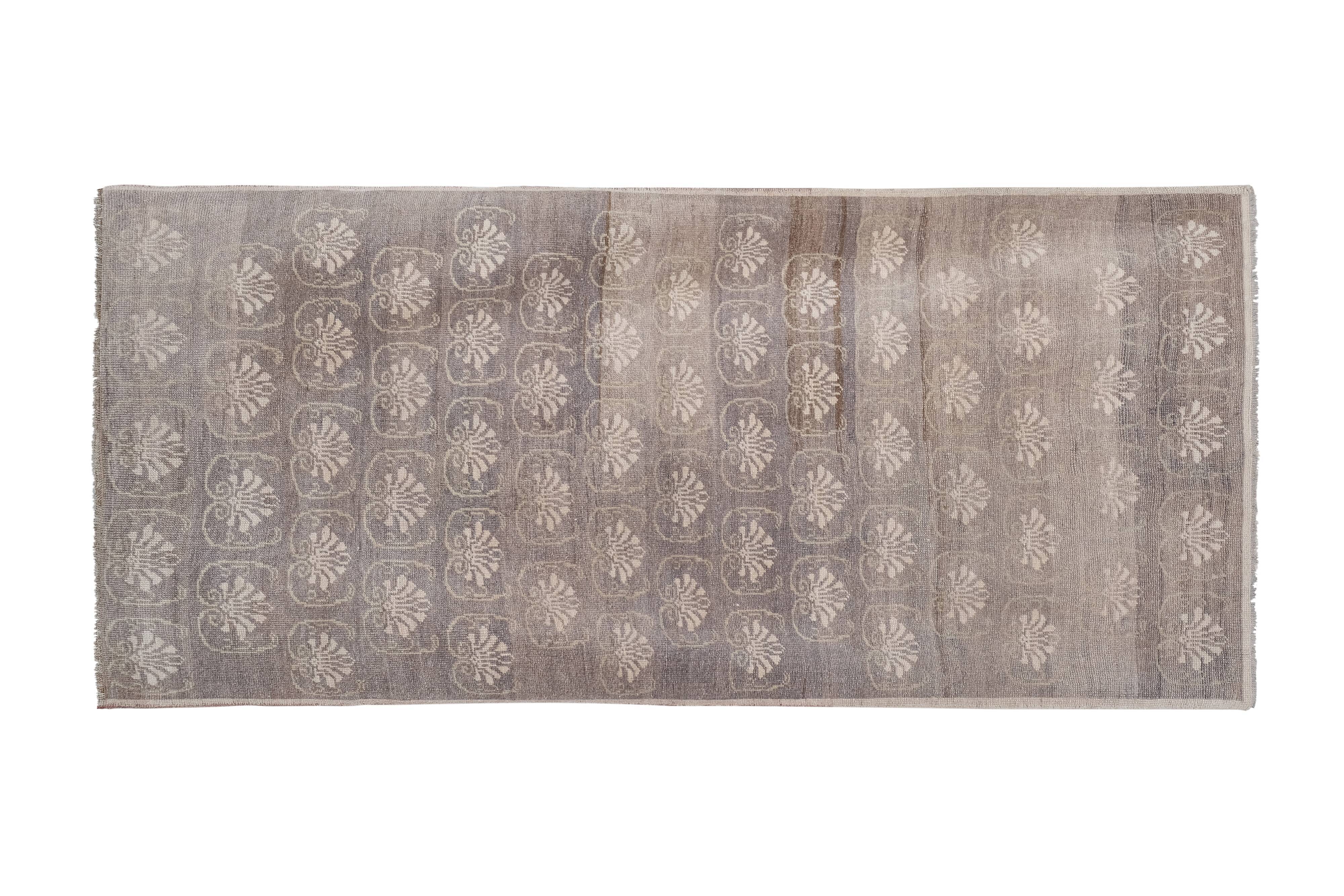 Vintage midcentury karapinar floral brown wool rug