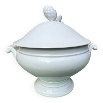 Tureen