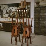 8 chaises brutalistes en orme massif par Aranjou 1950’s