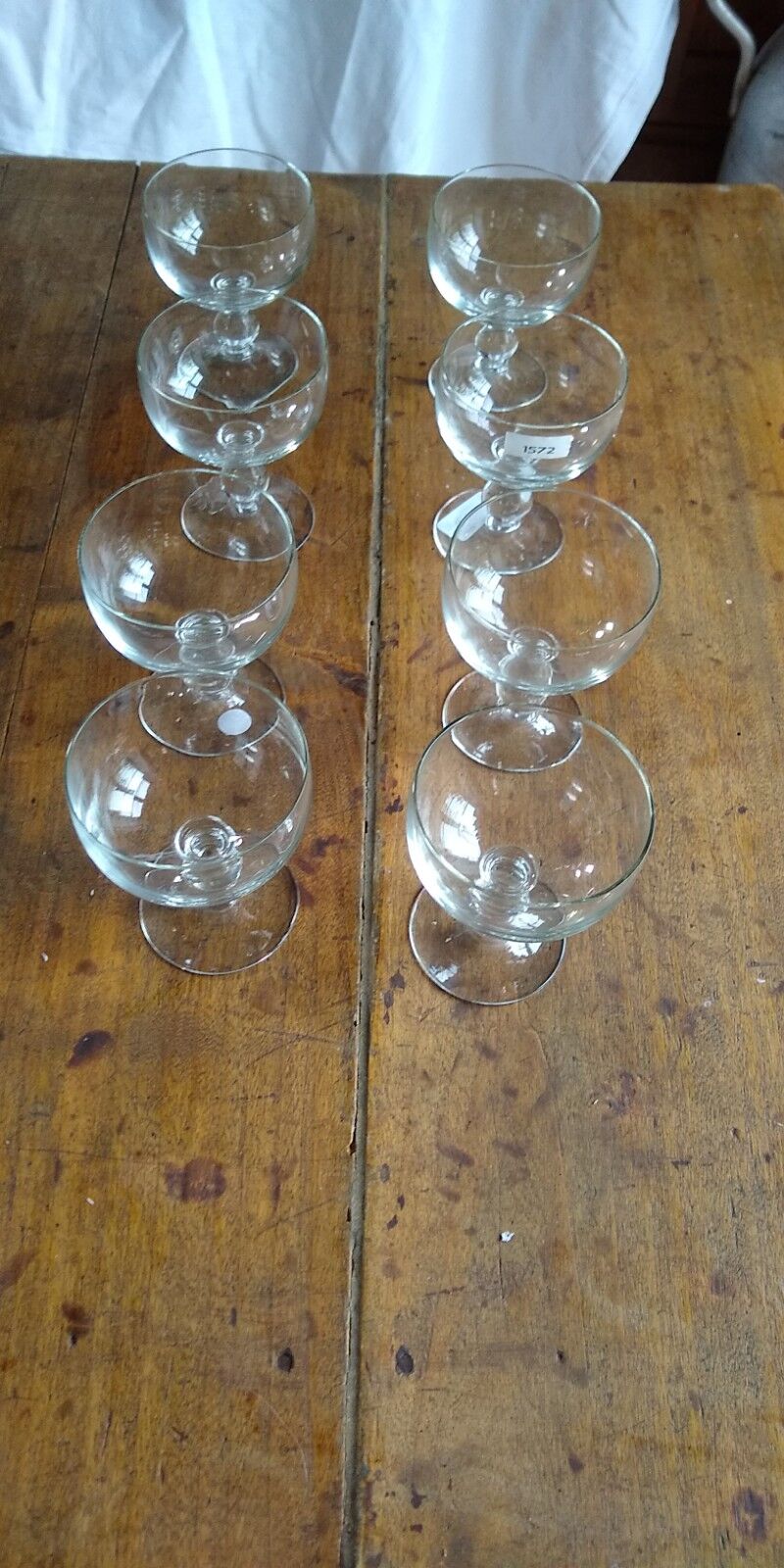 8 coupes de champagne en cristal, pied boule