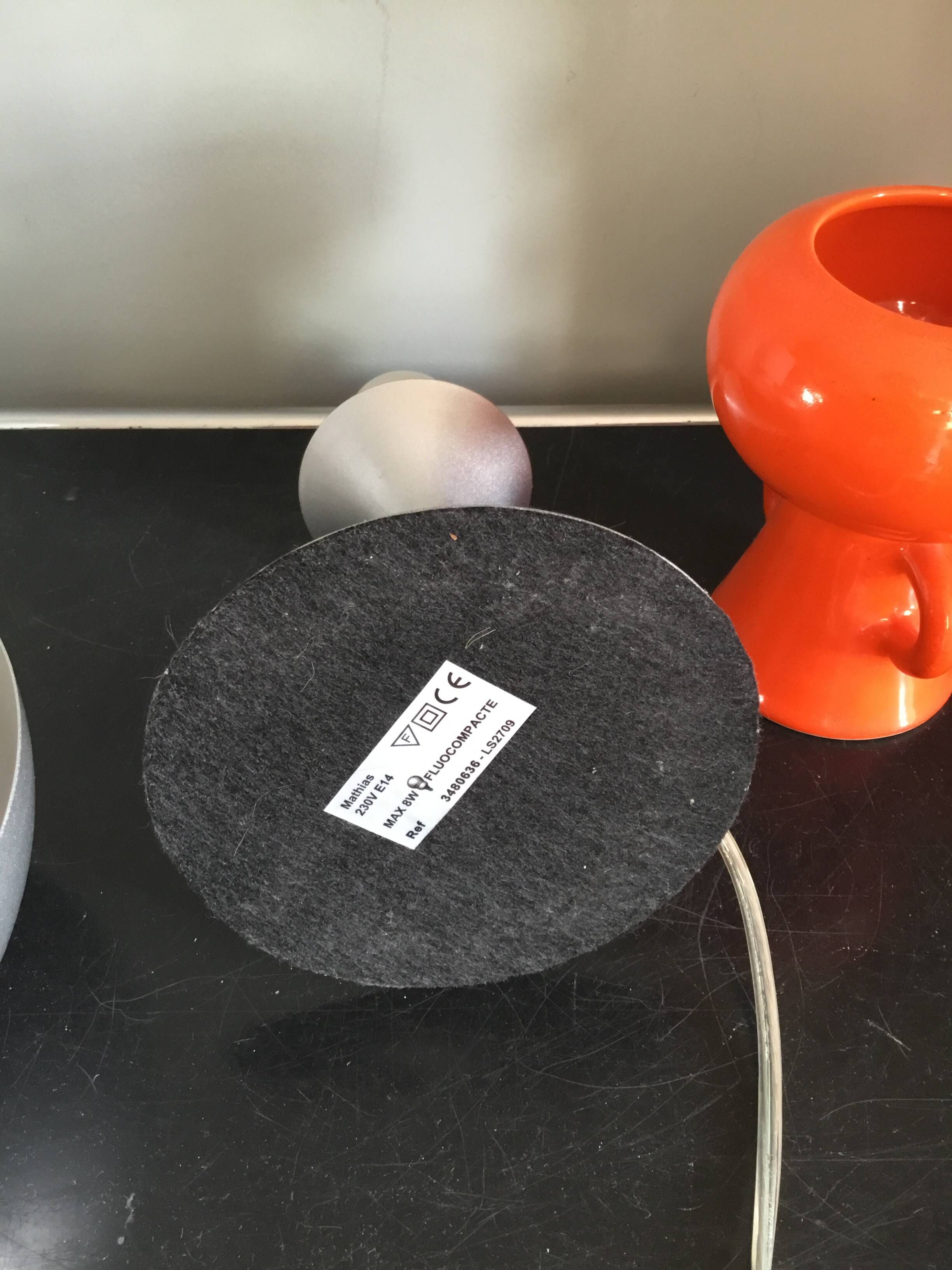 Grey metal mushroom lamp Mathias