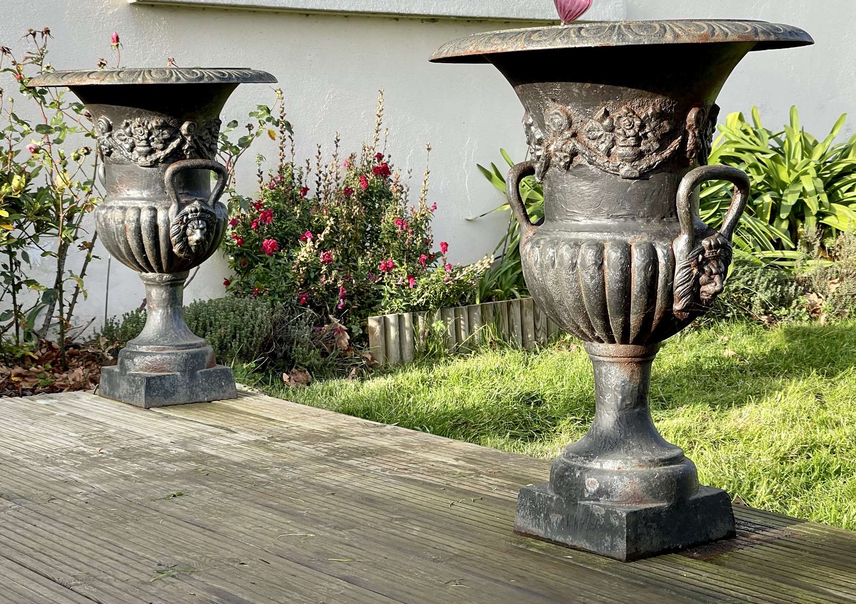 Pair of Medici cast-iron vases from the 1950s