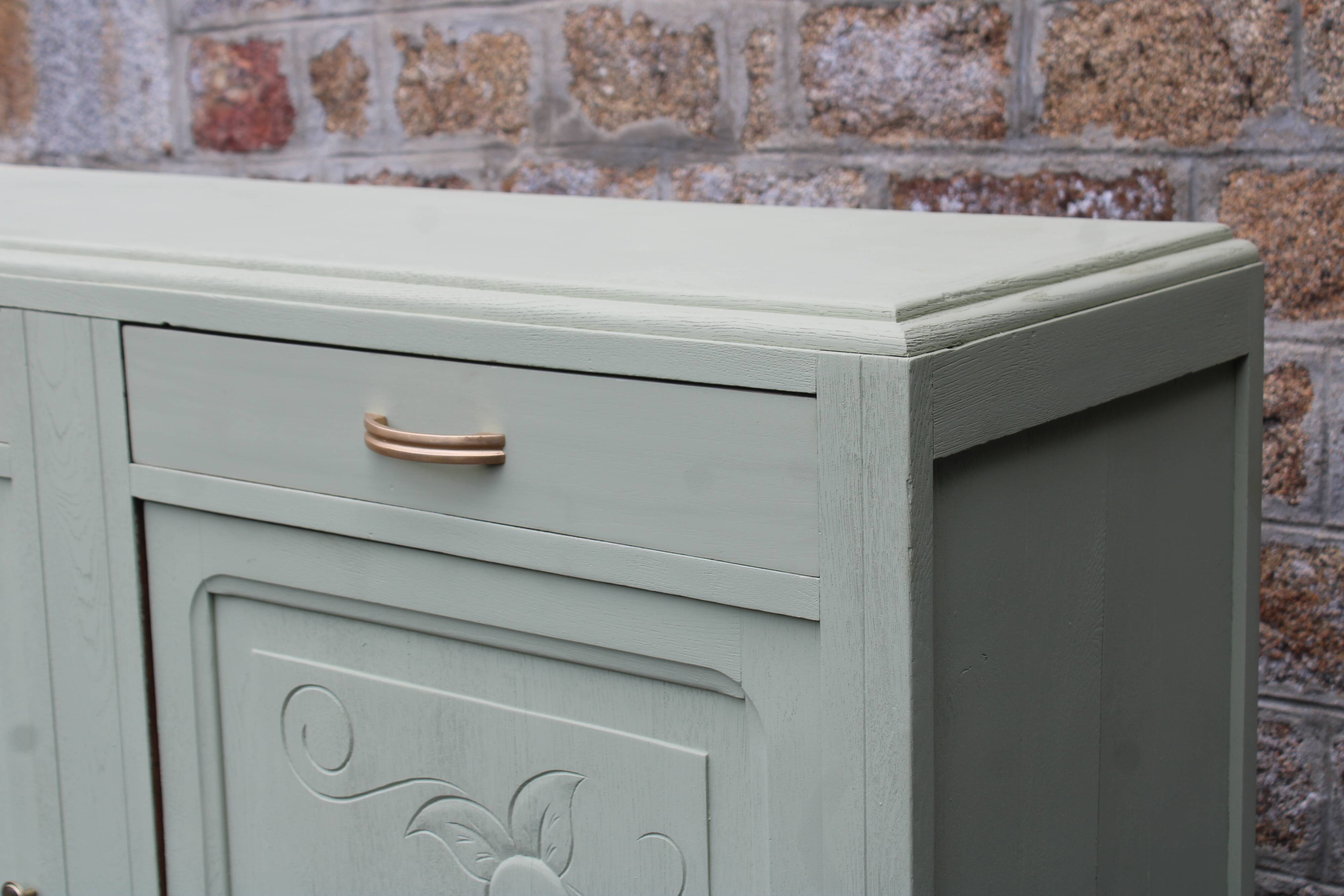 Buffet vintage Art Déco rénové • Vert Lézard Pure & Paint