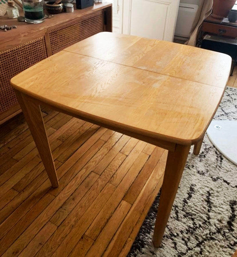 Solid oak extension table scandinavian style