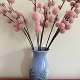 Grand vase bleu à fleurs pastels