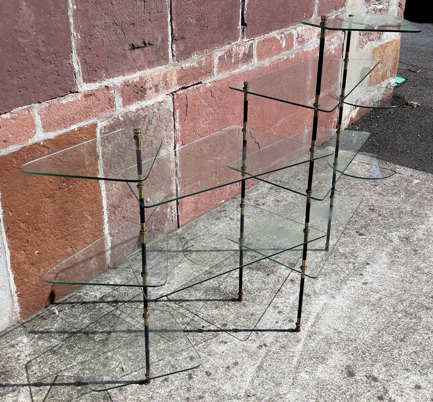 Glass display case (or counter). (1950s/60s)