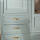 Armoire parisienne