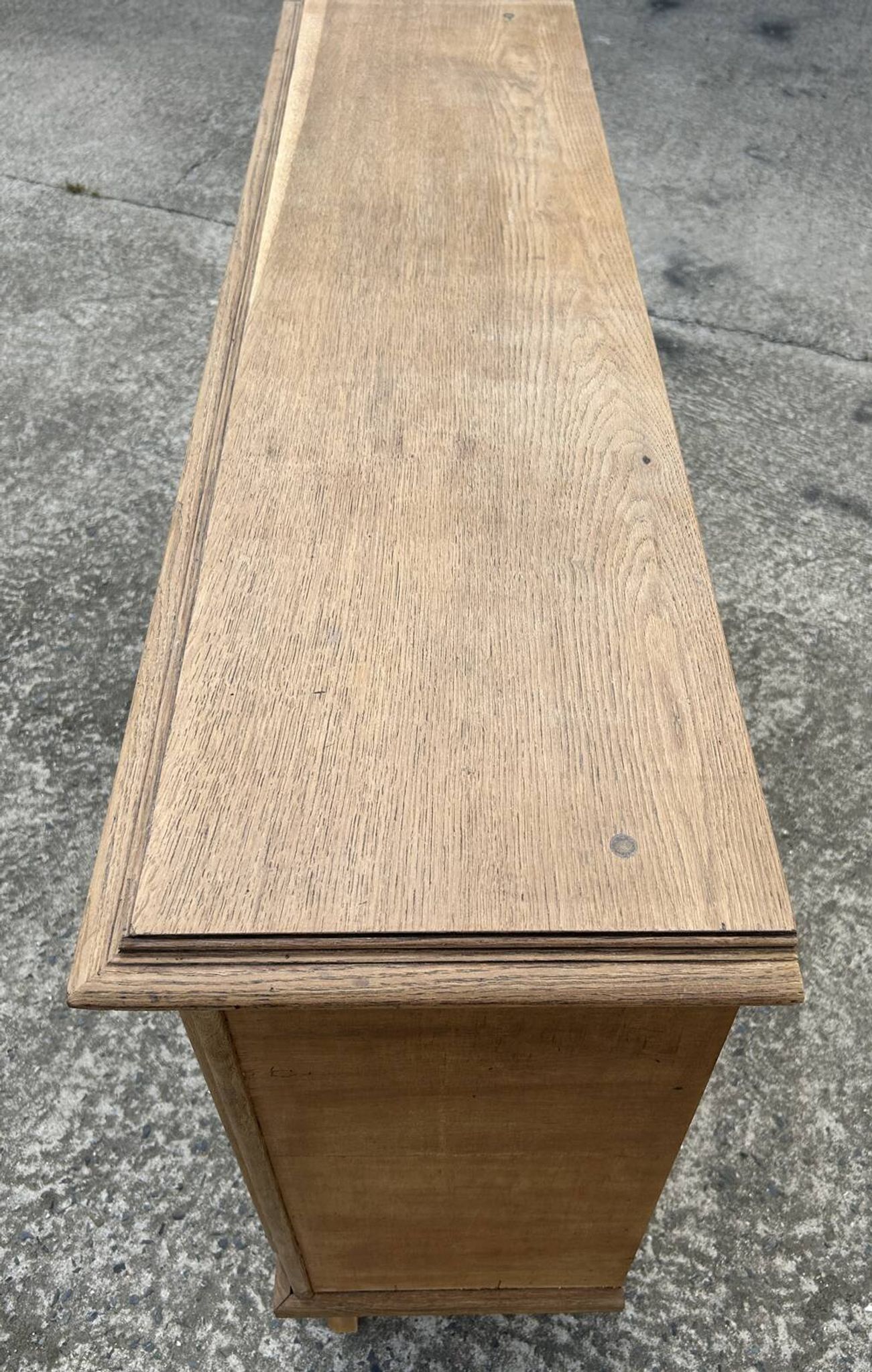 Low sideboard, bar, storage unit, wood, compass legs,