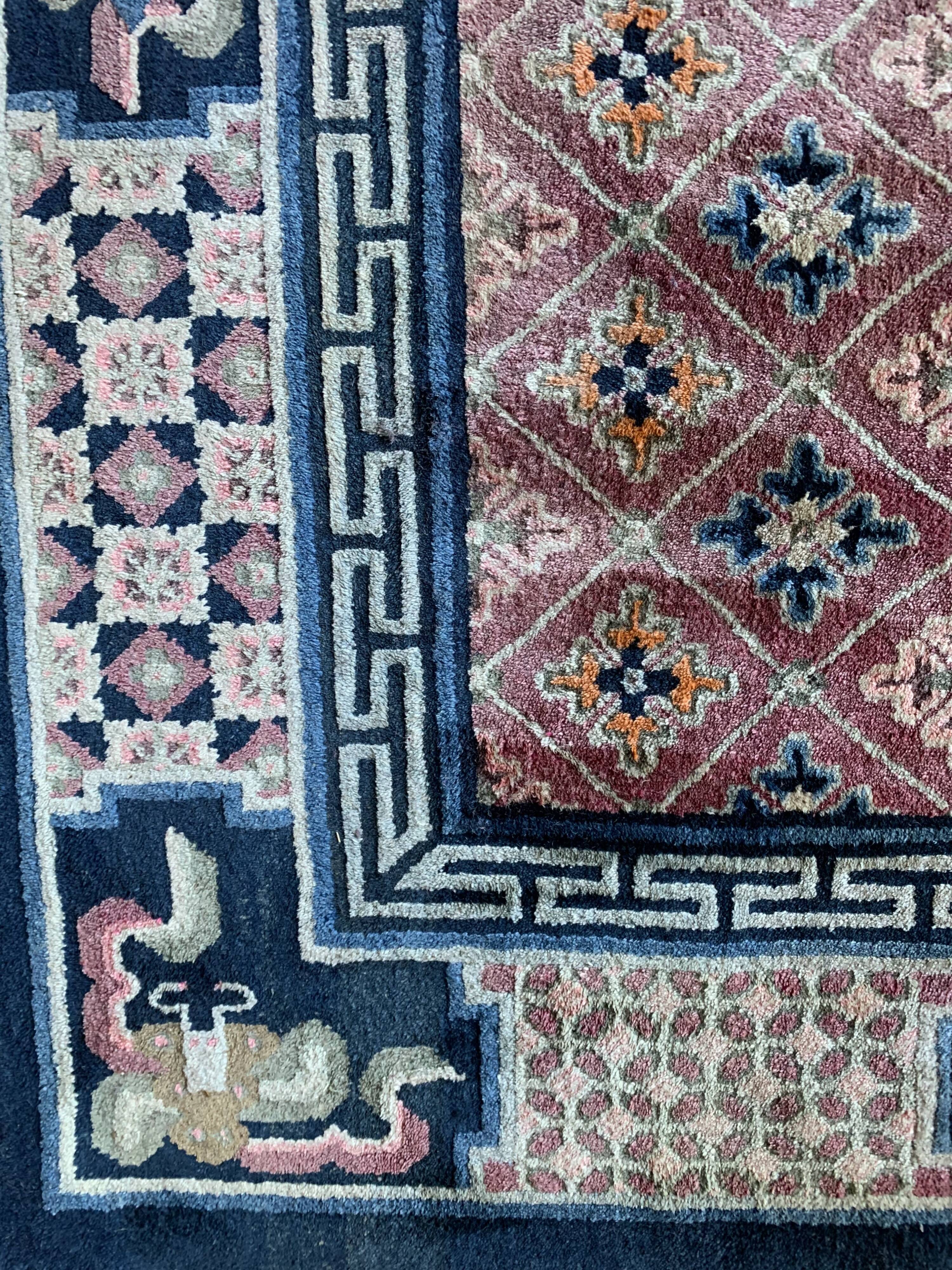 Handmade oriental carpet in wool 134 cm x 215 cm