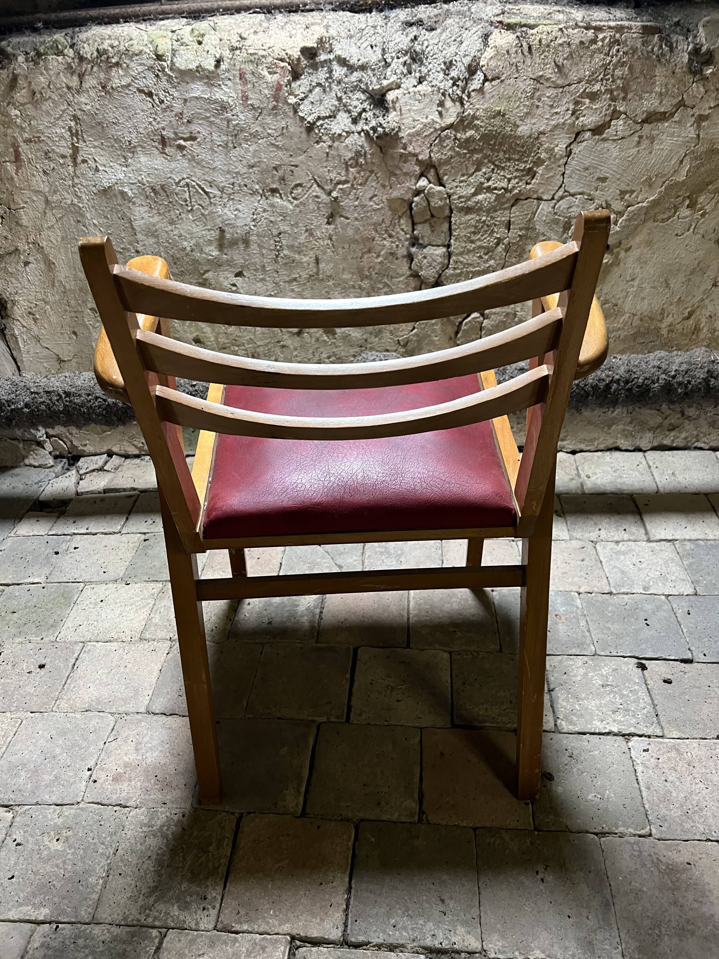 Pair of vintage modernist armchairs from the 50s