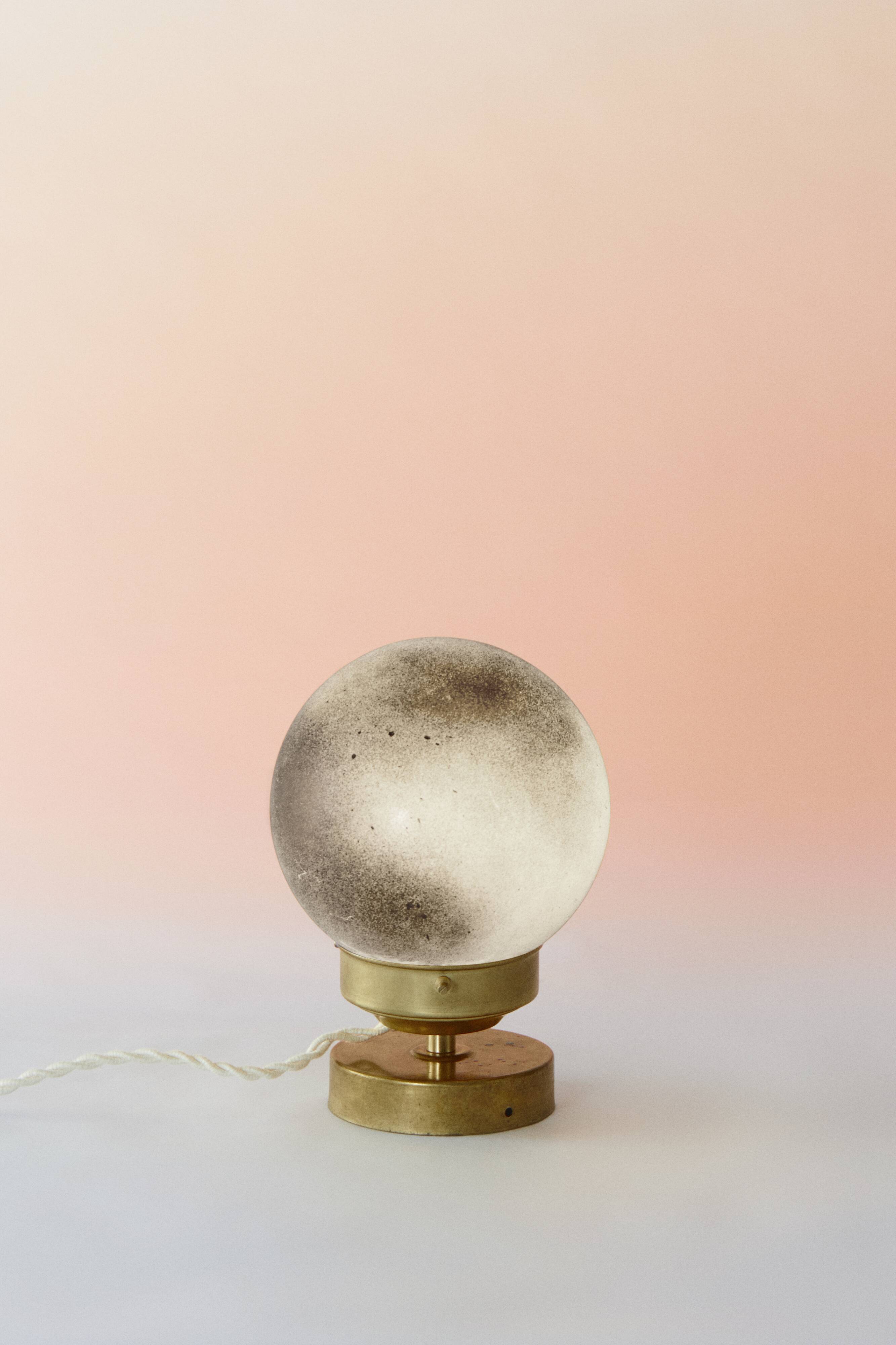 Table lamp - Moon