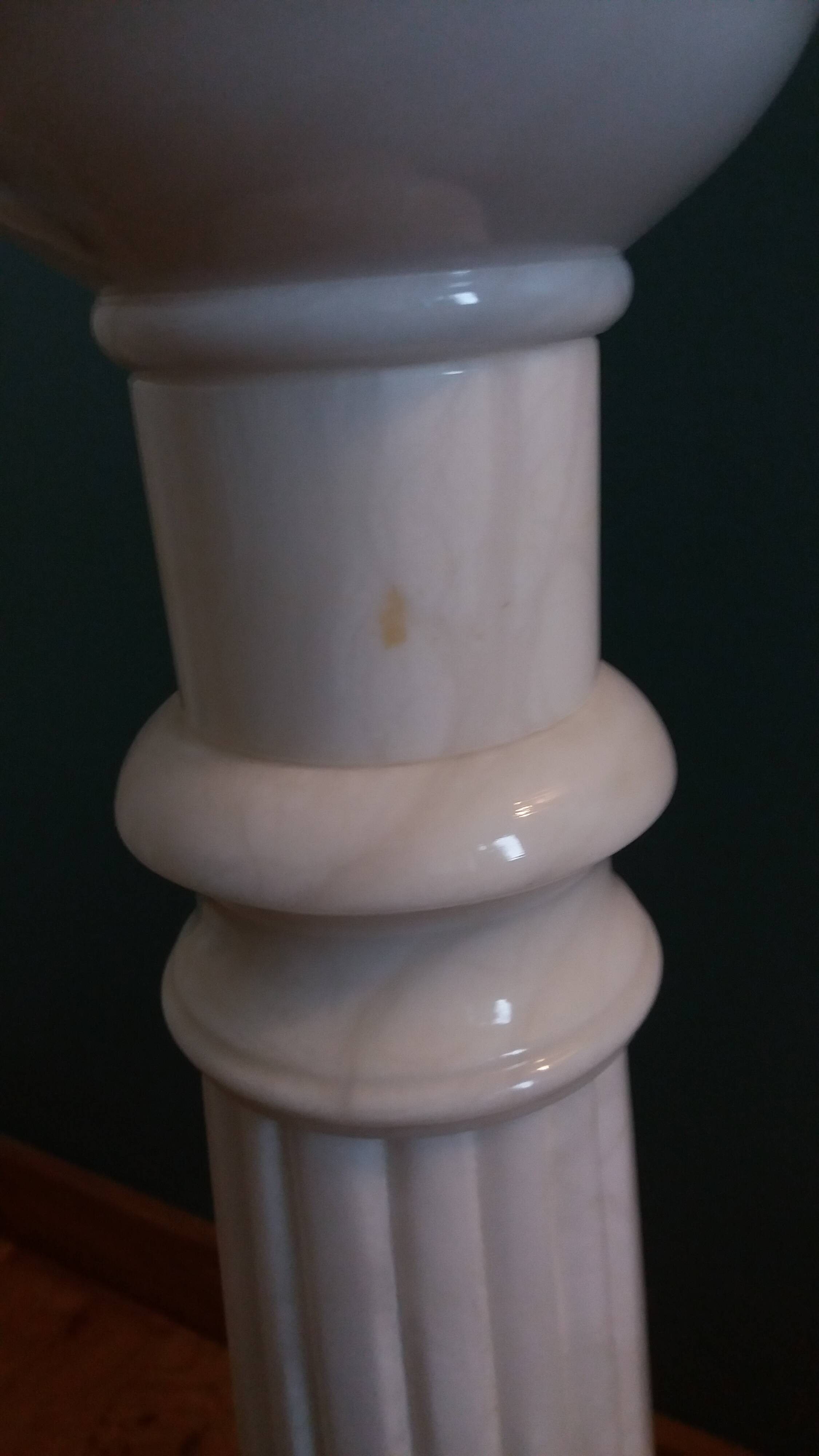Alabaster light column