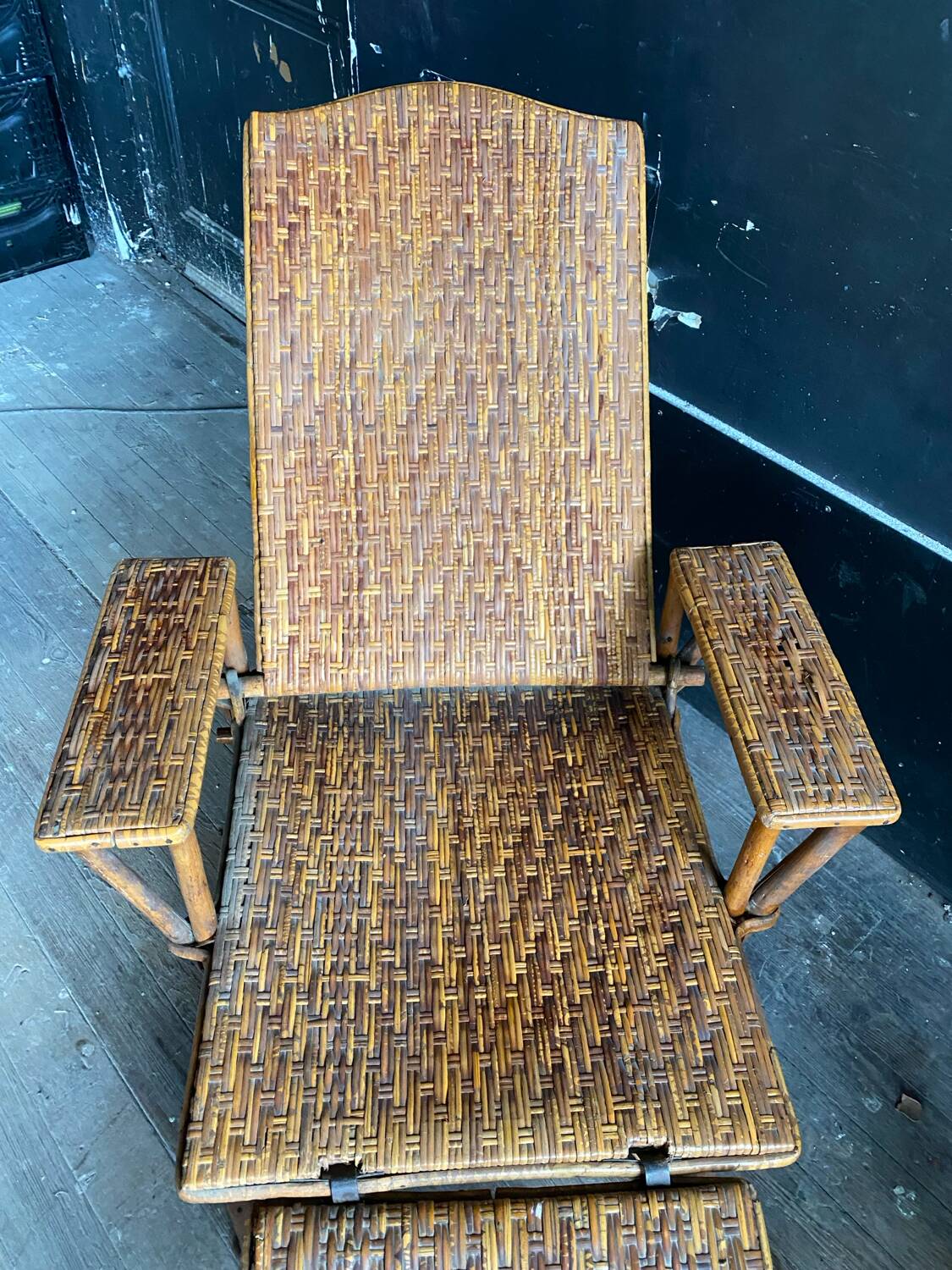 Belle Epoque 1930s Relaxing Lounge Chair