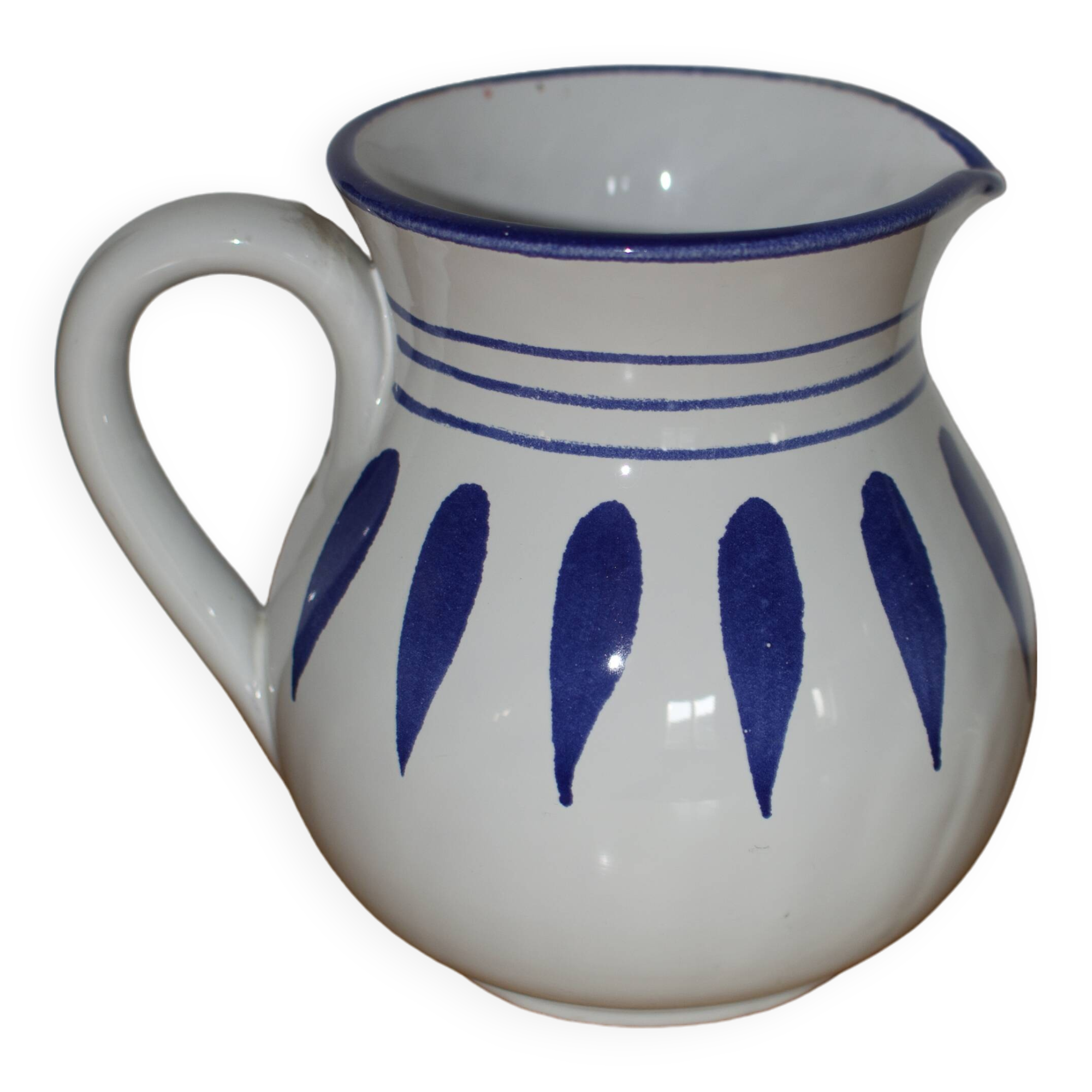 Pichet vintage à motifs bleu