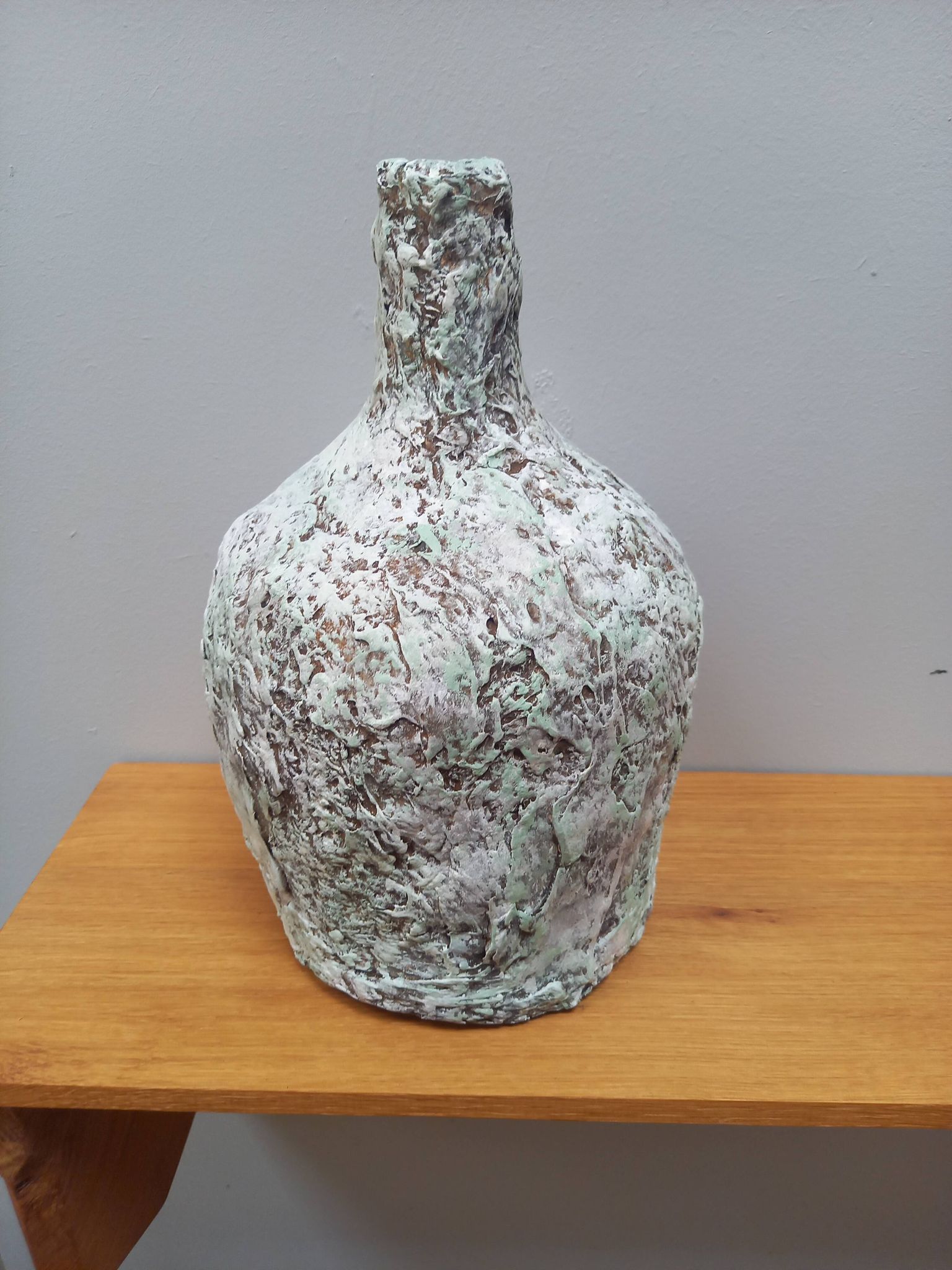 Vase style wabi sabi