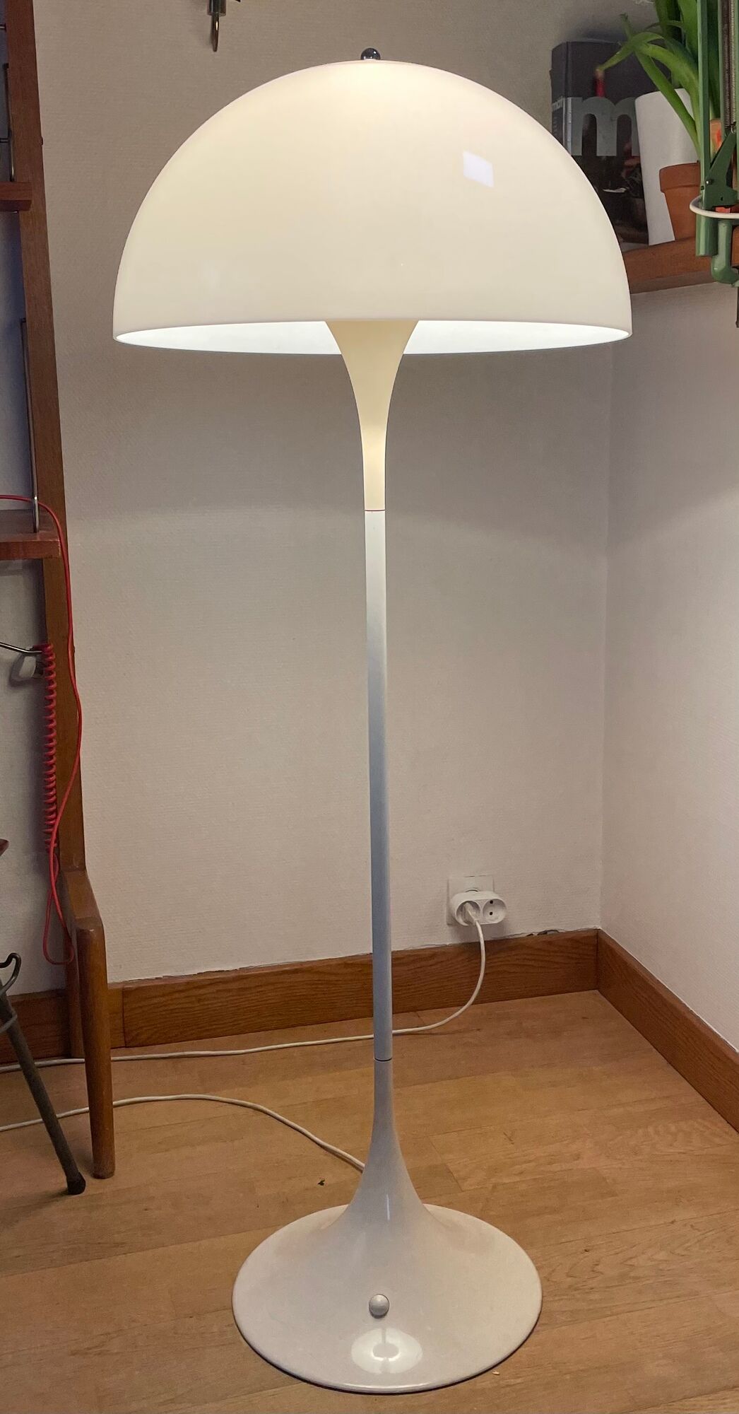 Panthella floor lamp Verner Panton, Louis Poulsen, 1971, scandinavian style