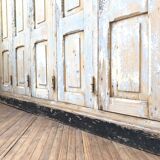 Wooden workshop vestiary