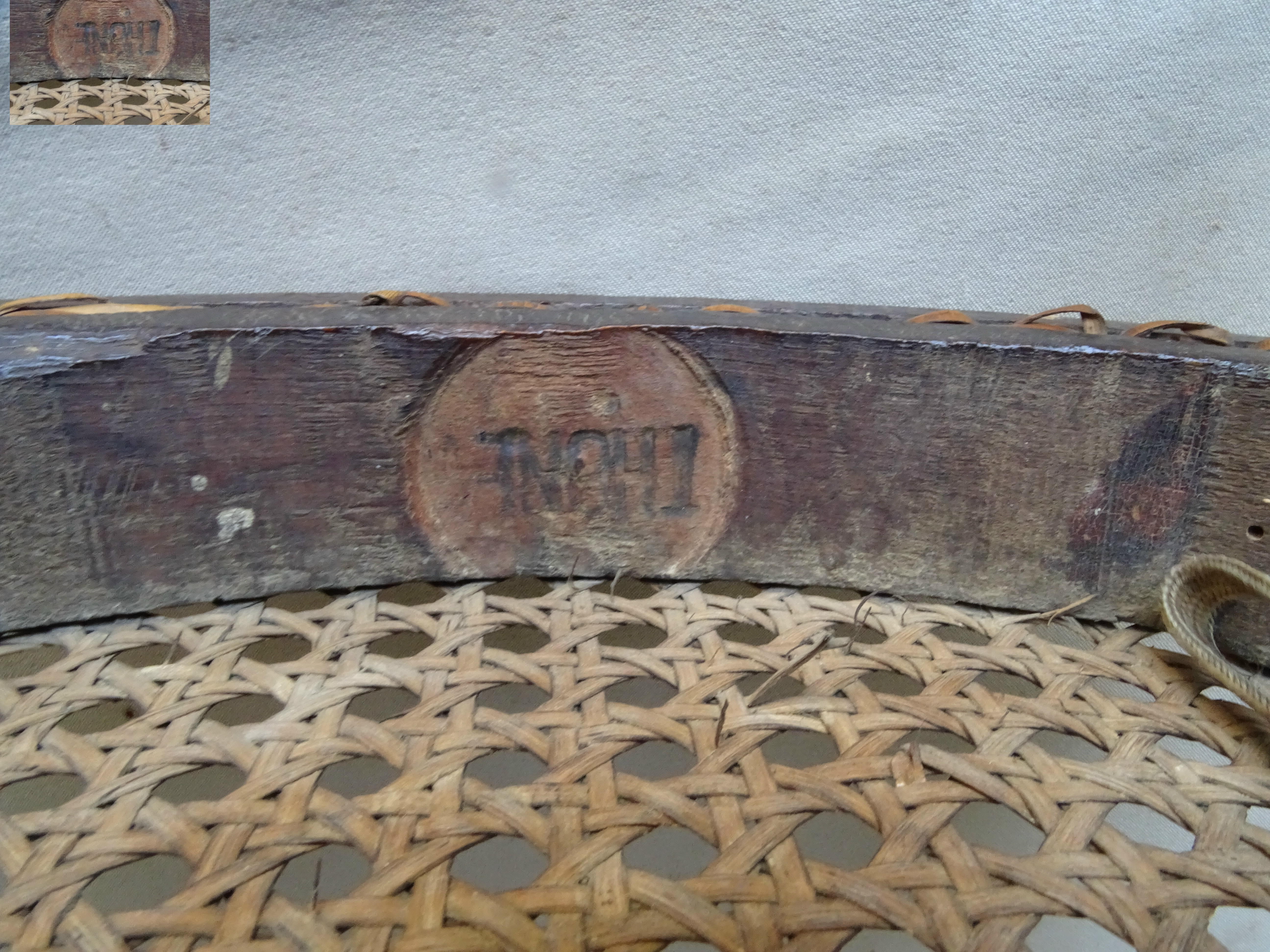 Wooden-curved chair of THONET N°18 around 1885 original condition