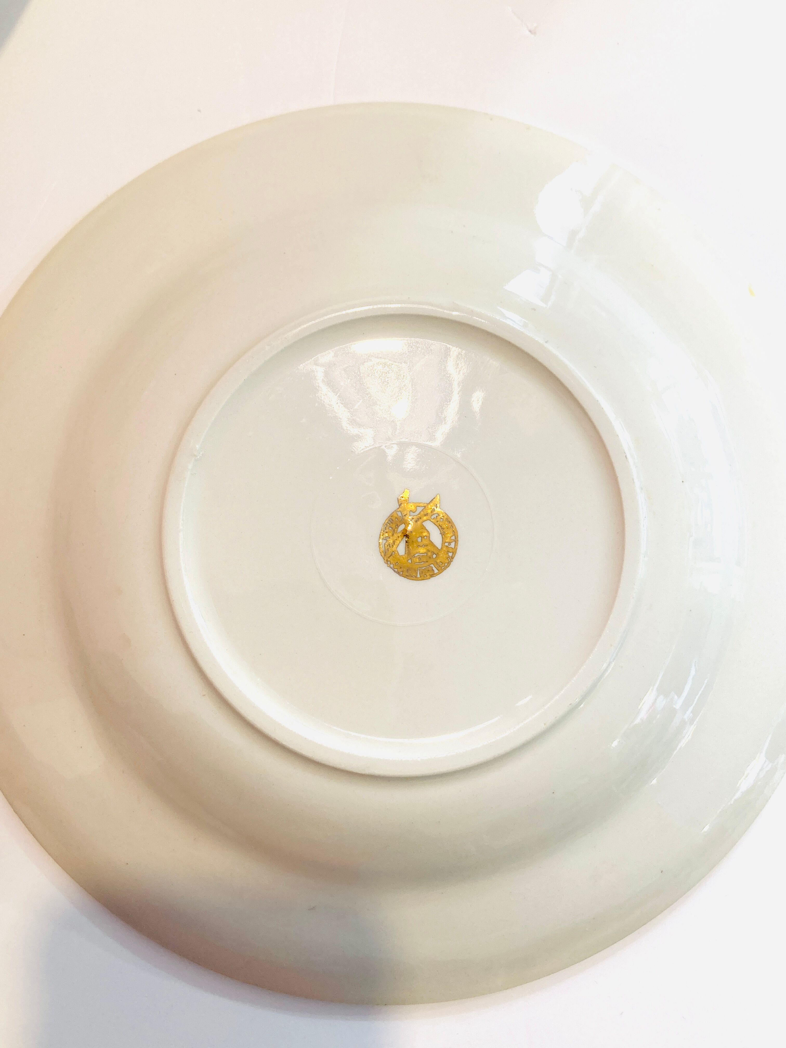 7 assiettes des années 60 verte et blanche - moulin des loups & orchies france