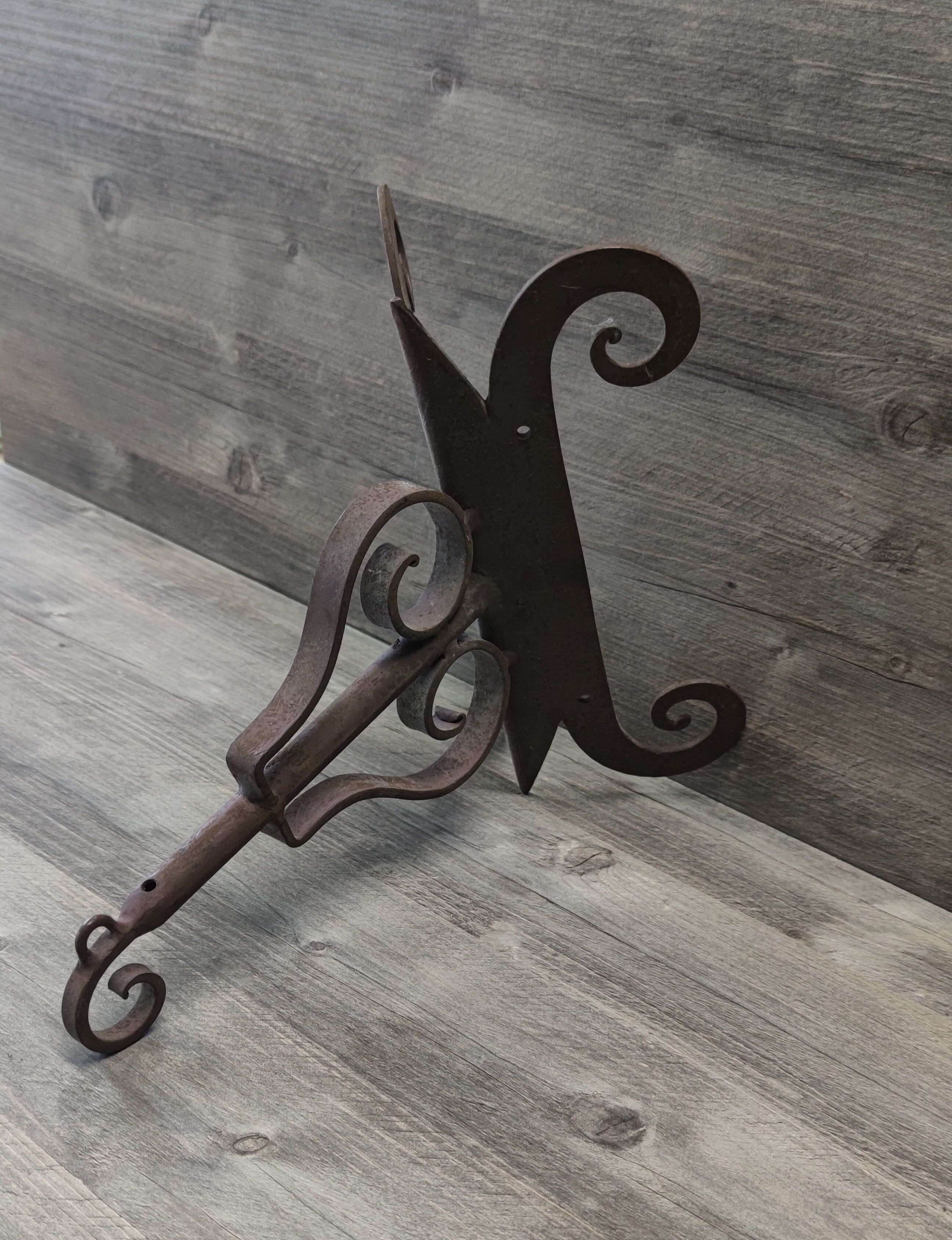 Garden hook
