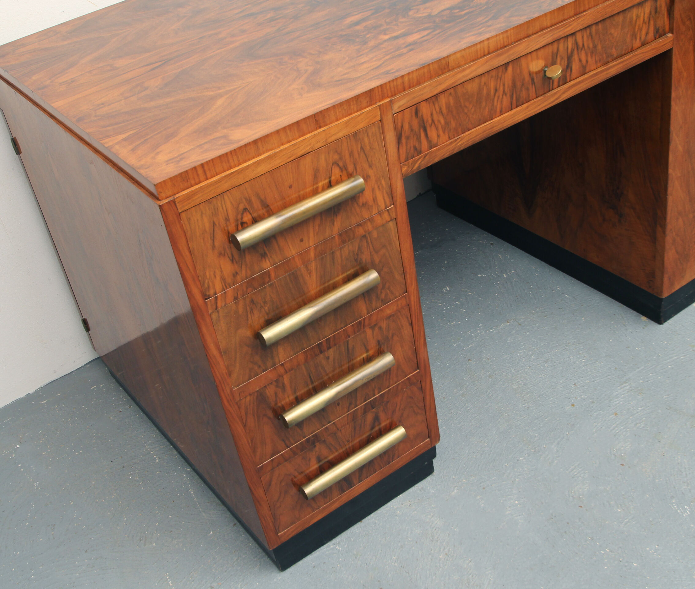 1930s Art Deco Desk caucasian walnut
