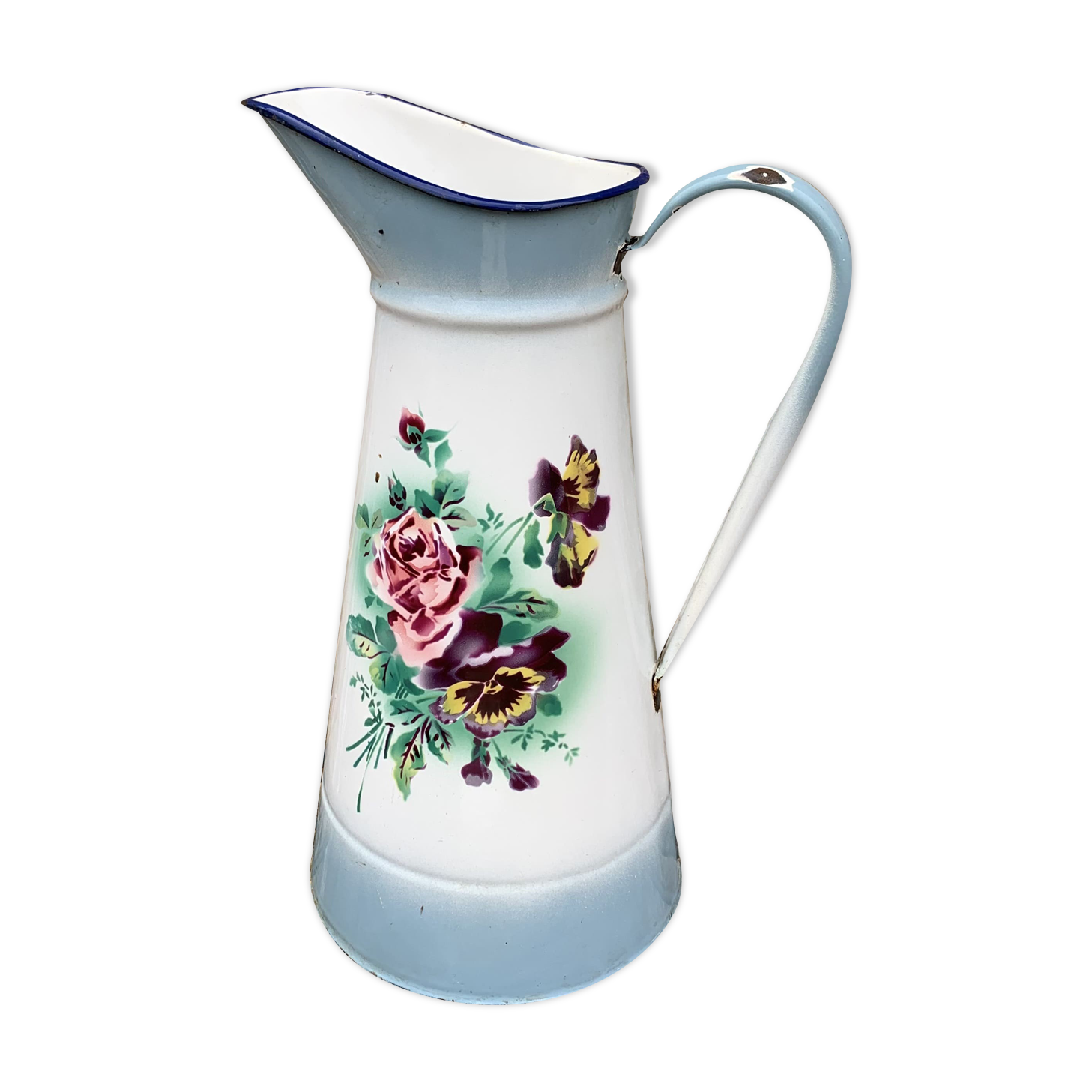 Enamelled broc with floral decoration