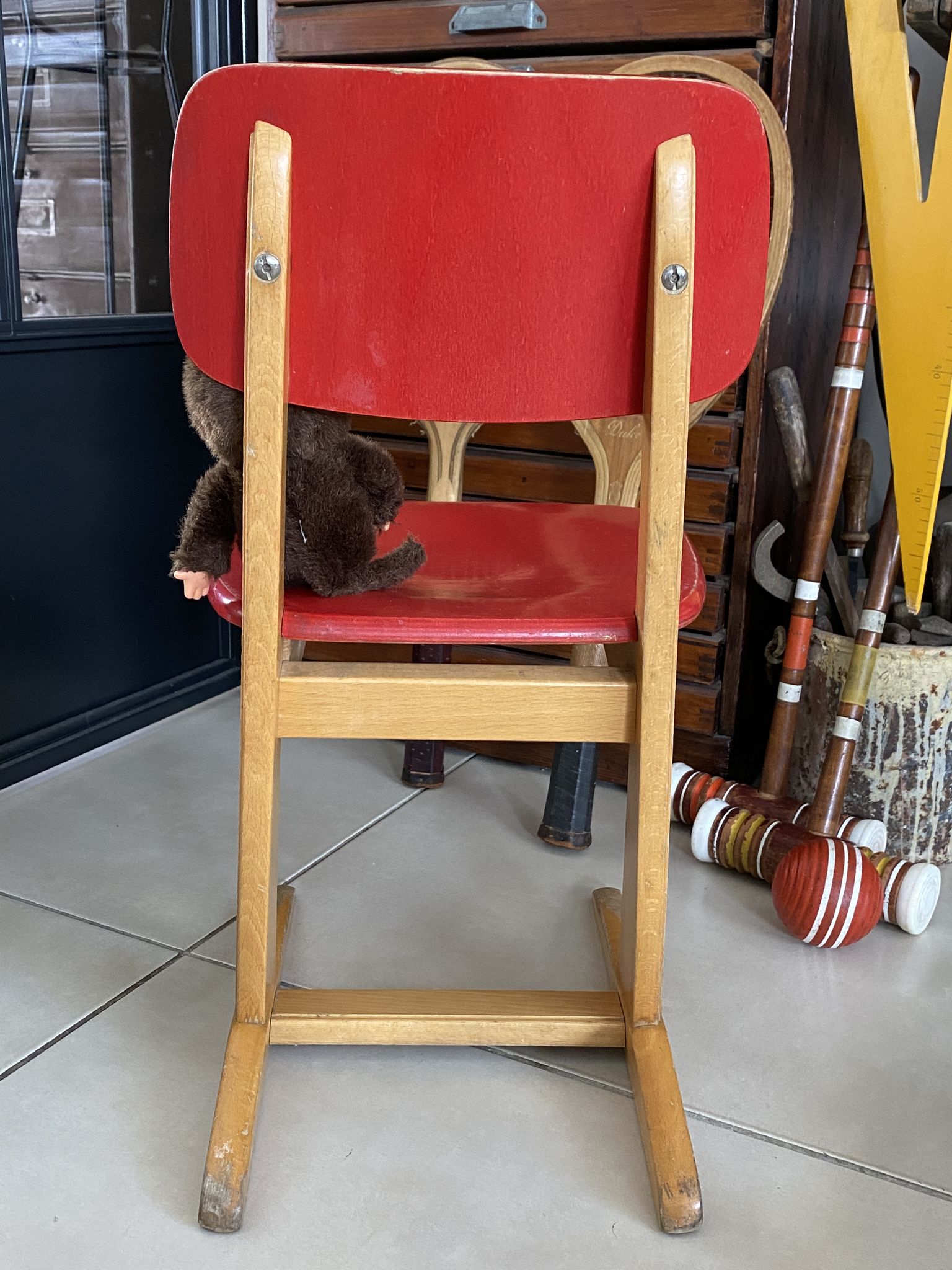 Vintage red Casala children's chair