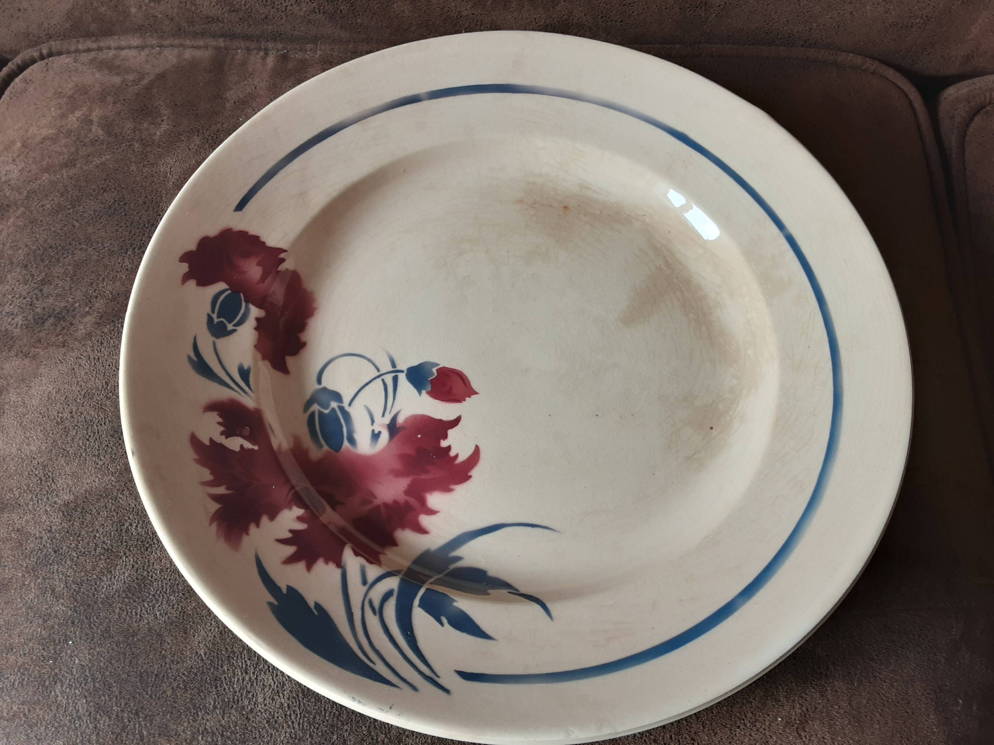 Grand plat  K G Luneville