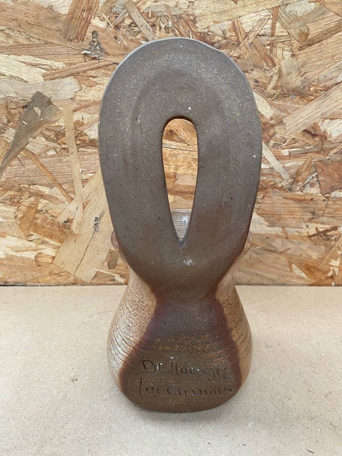 Old dehoux jm wall hanging pot beige sandstone luc en diois