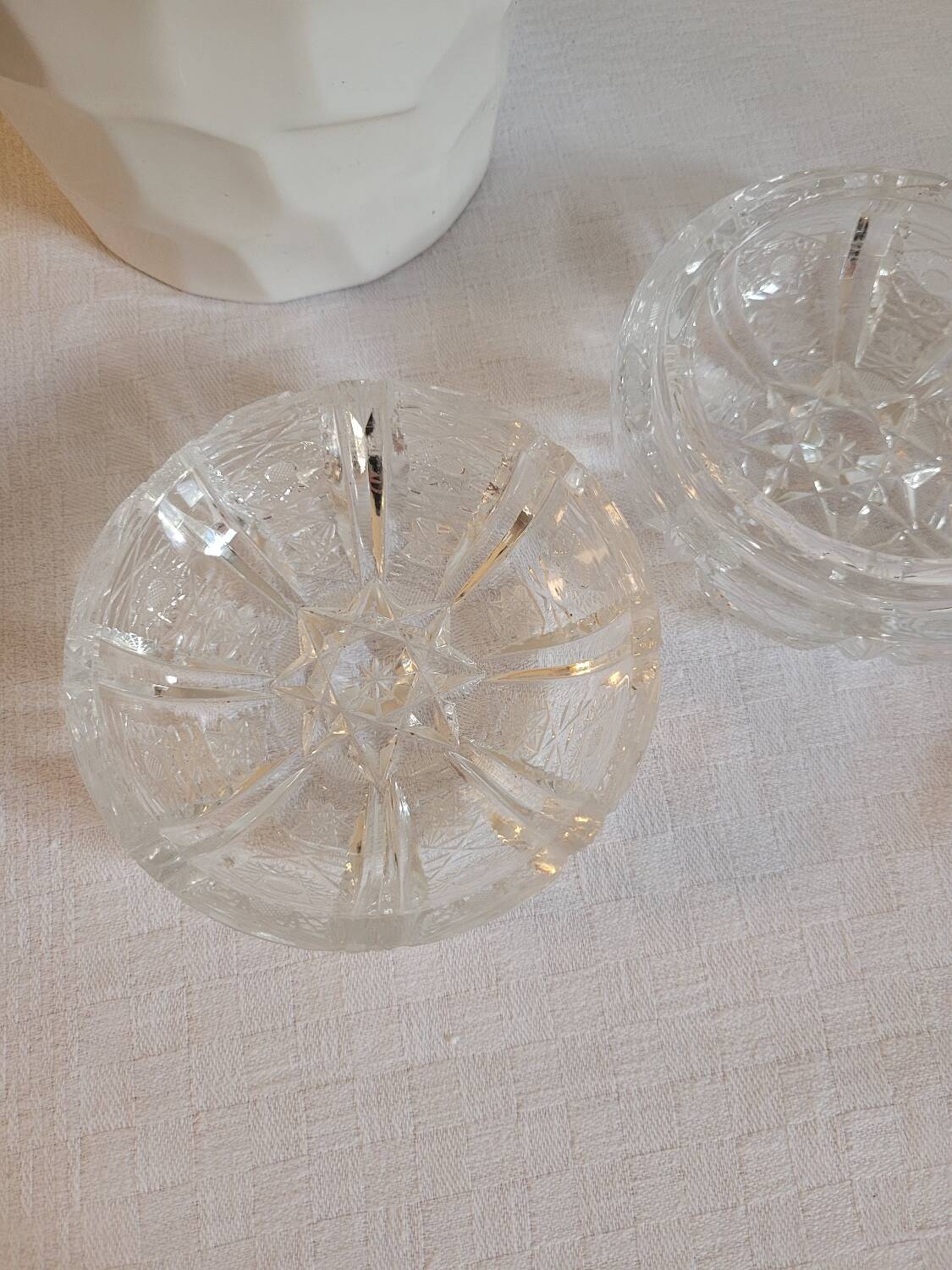 Small cut crystal box