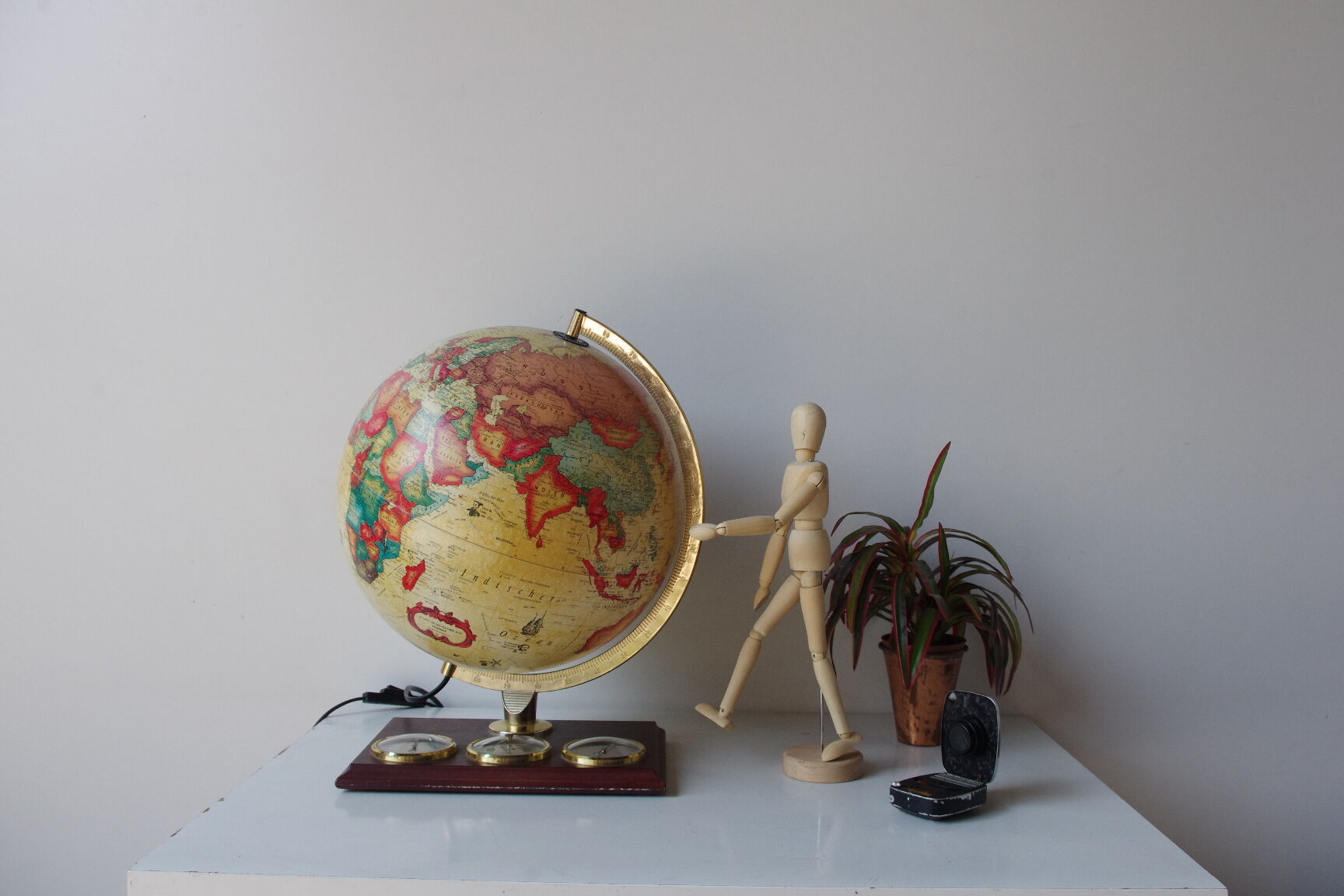 Vintage danish globe, 1970s