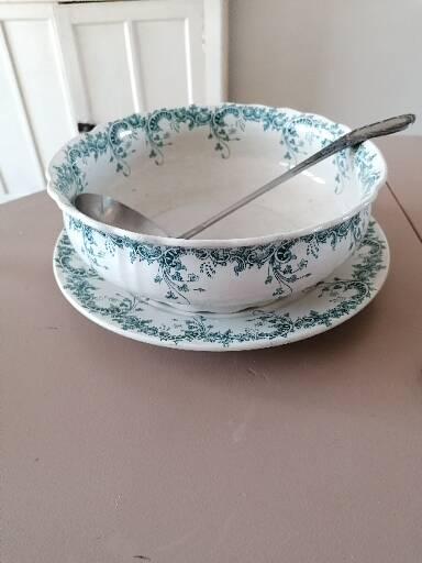 Salad bowl and rare serving dish in earthenware iron earth Saint Amand Hamage model Byzantium XIXth