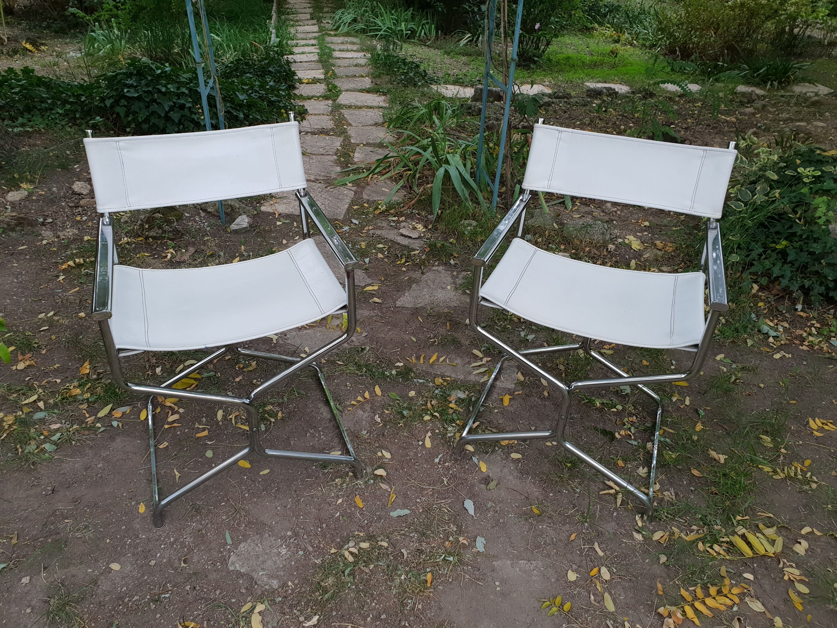 Pair of chrome armchairs, 1970