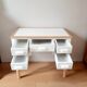 Bureau bois et blanc