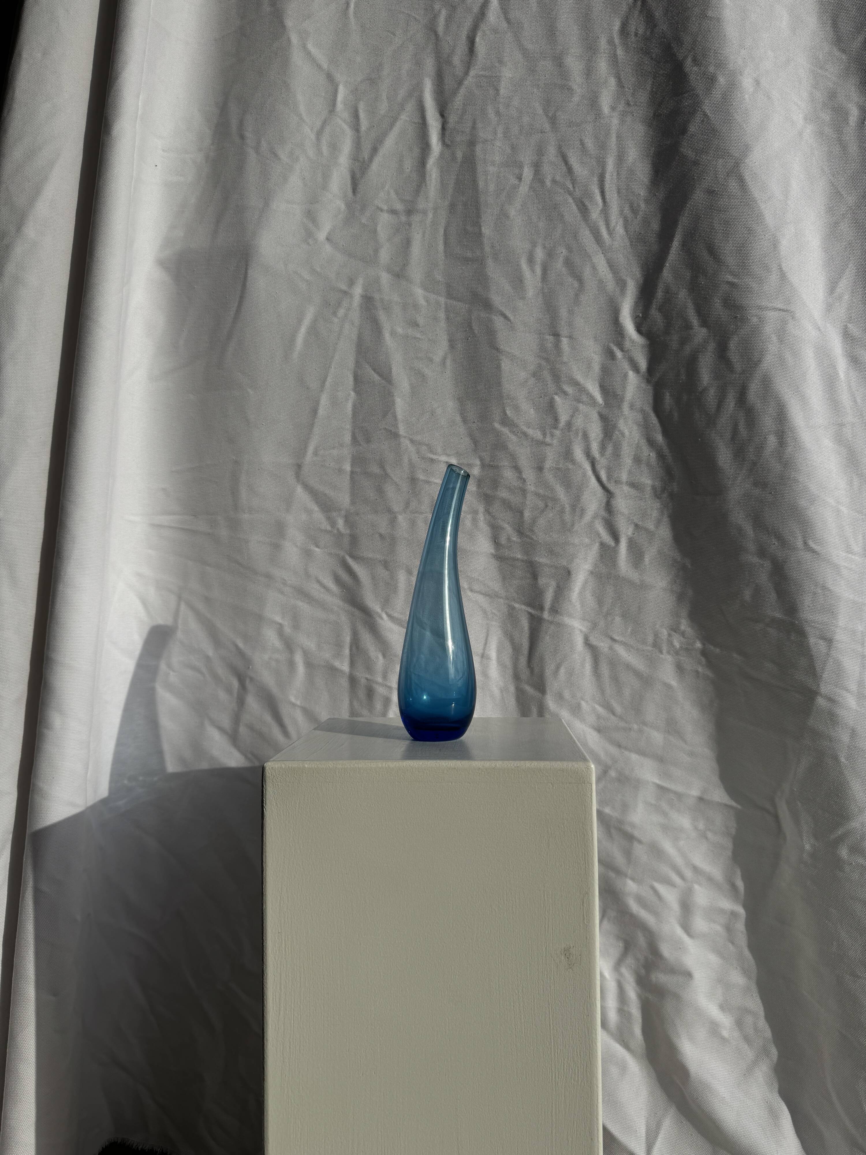 Blue soliflore vase H25 D7