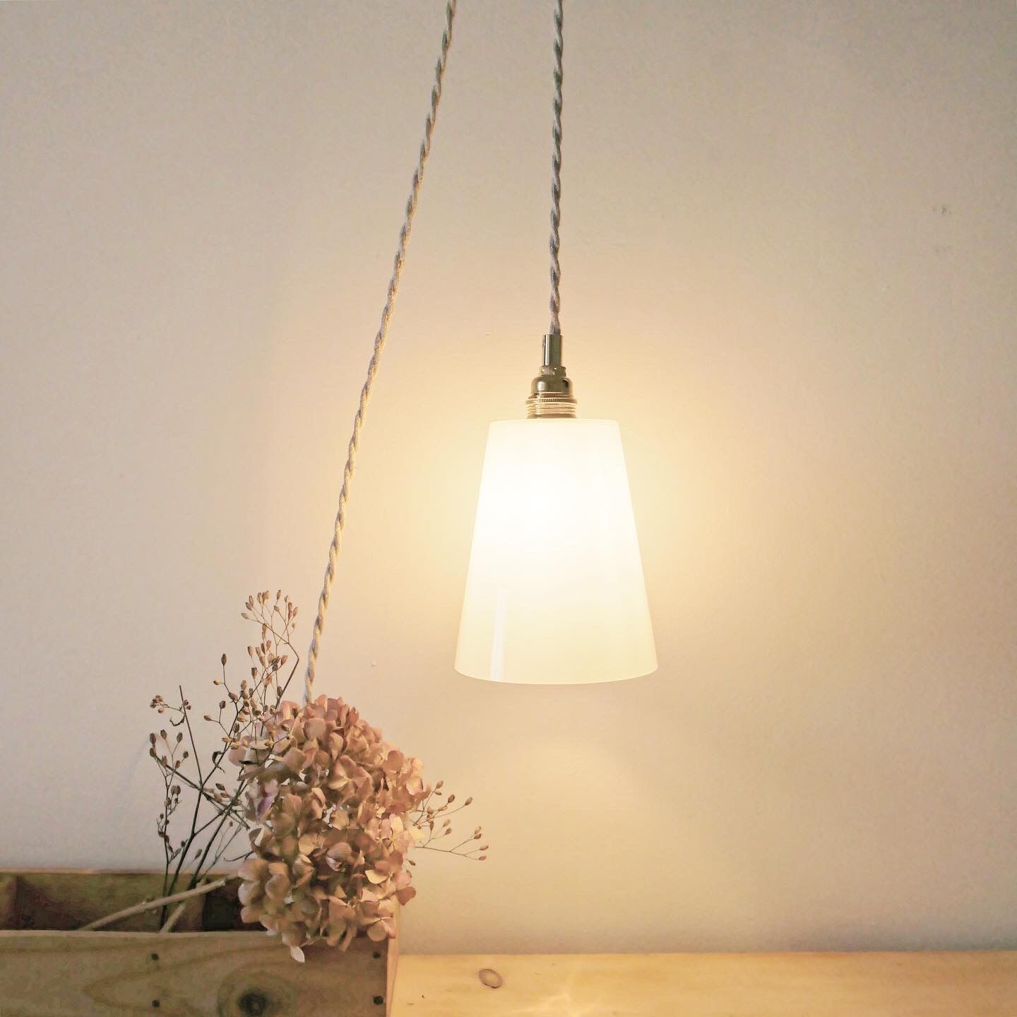 Baladeuse opaline blanche
