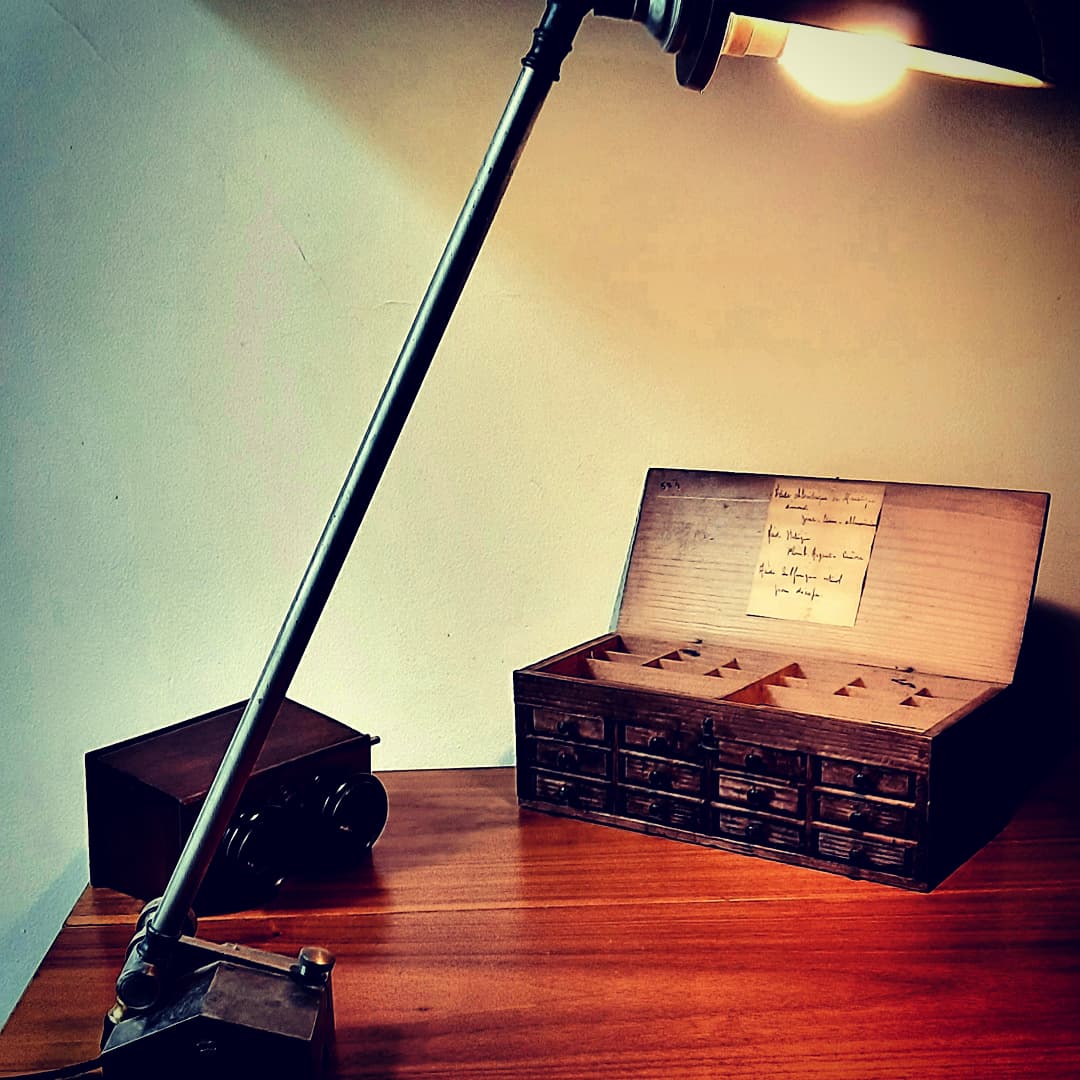 Vintage desk lamp
