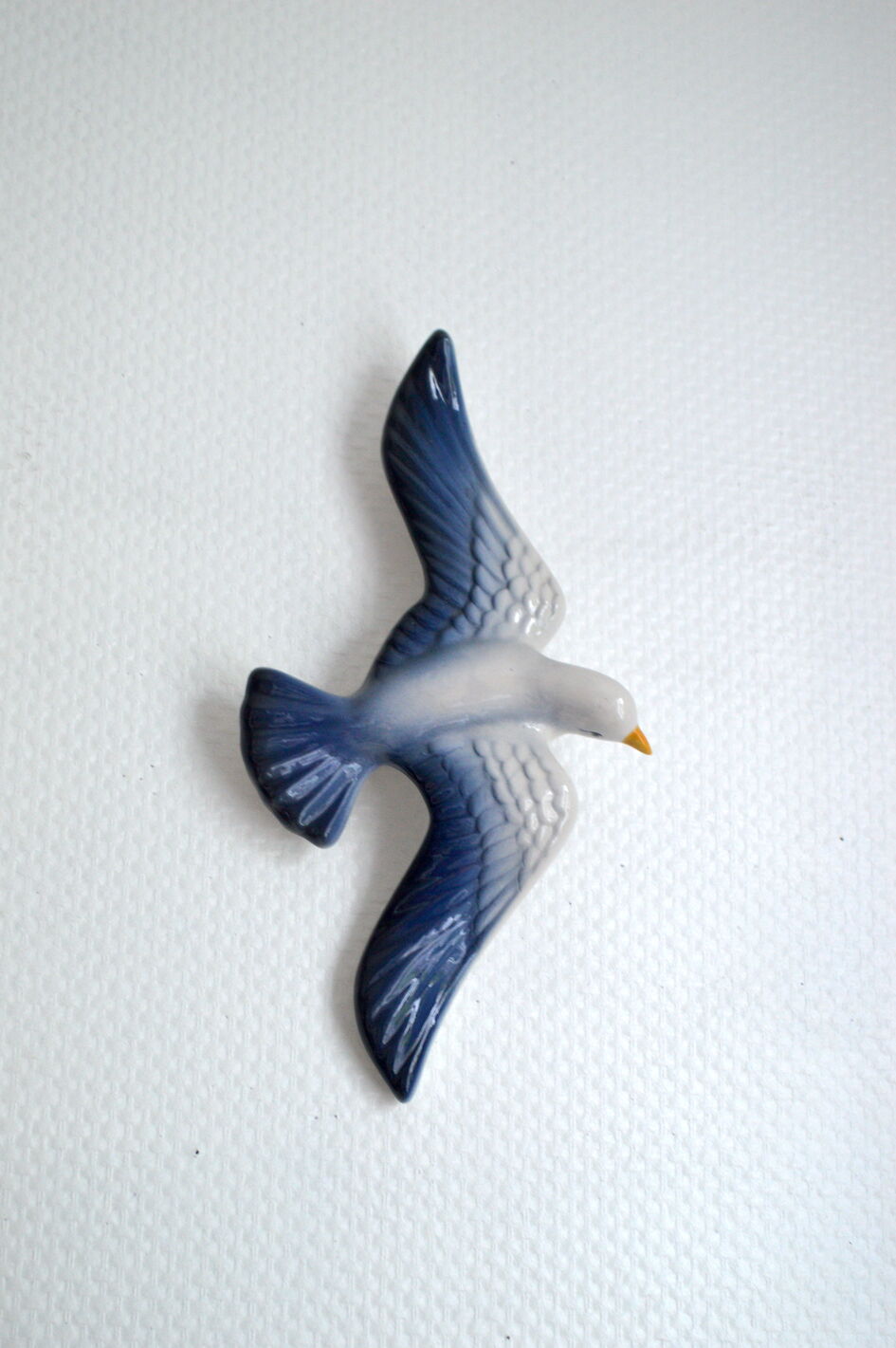 Vintage ceramic bird to hang