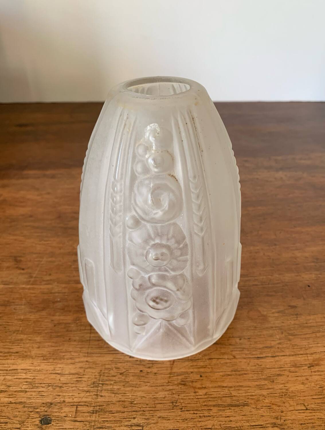 Art Deco glass tulip