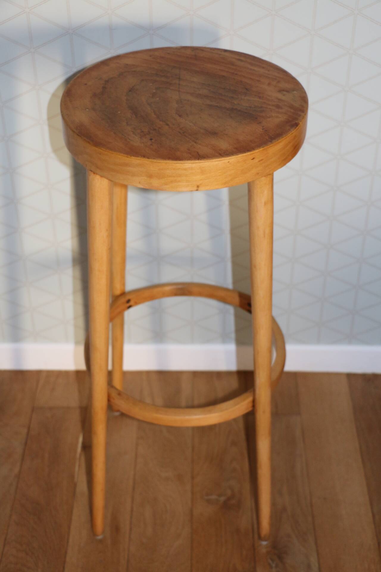 Tabouret BAUMANN haut 790mm