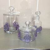Three-piece glass-paste bathroom set