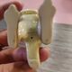 Figurine en porcelaine kangourou