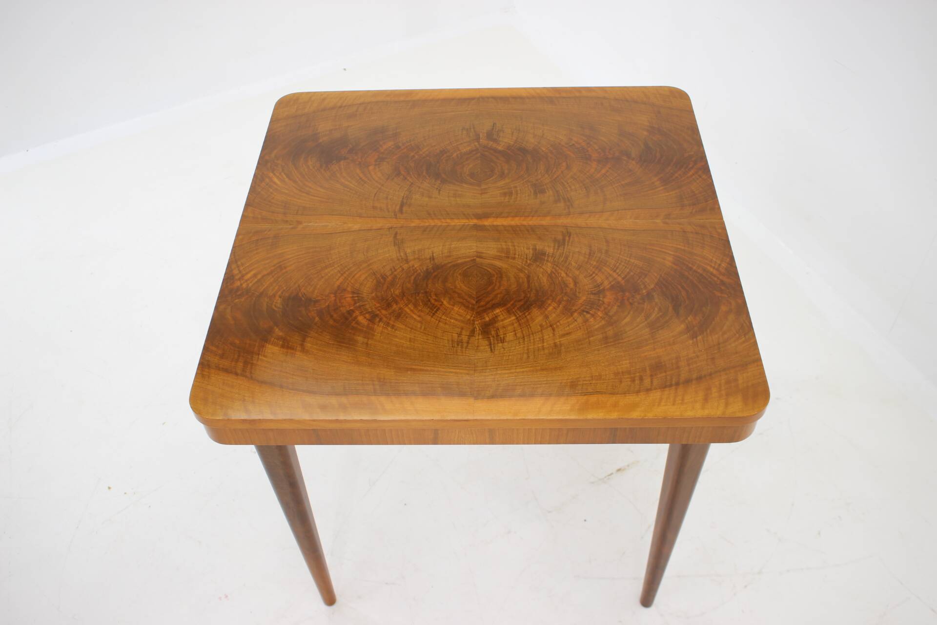 1940s Jindrich Halabala Extendable Dining Table in Walnut, Czechoslovakia