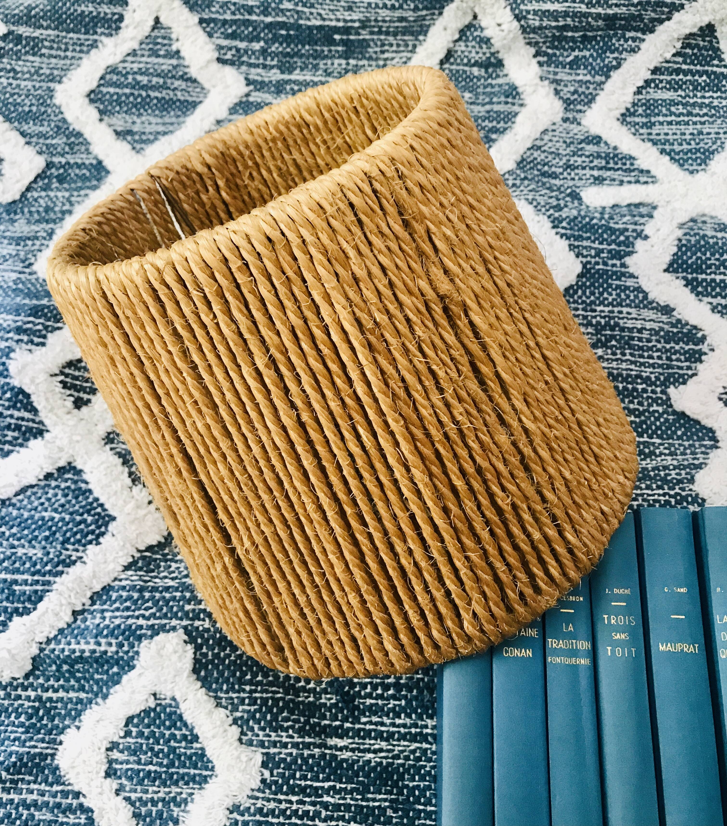 Rope lampshade