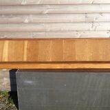 Cozy shelf 50s sliding doors